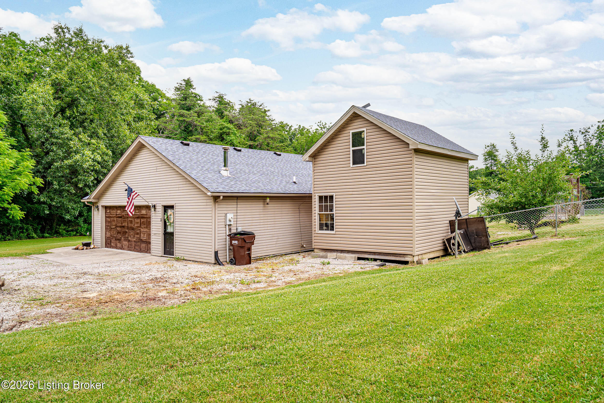 1120 Country Lake Rd Property Photo 45