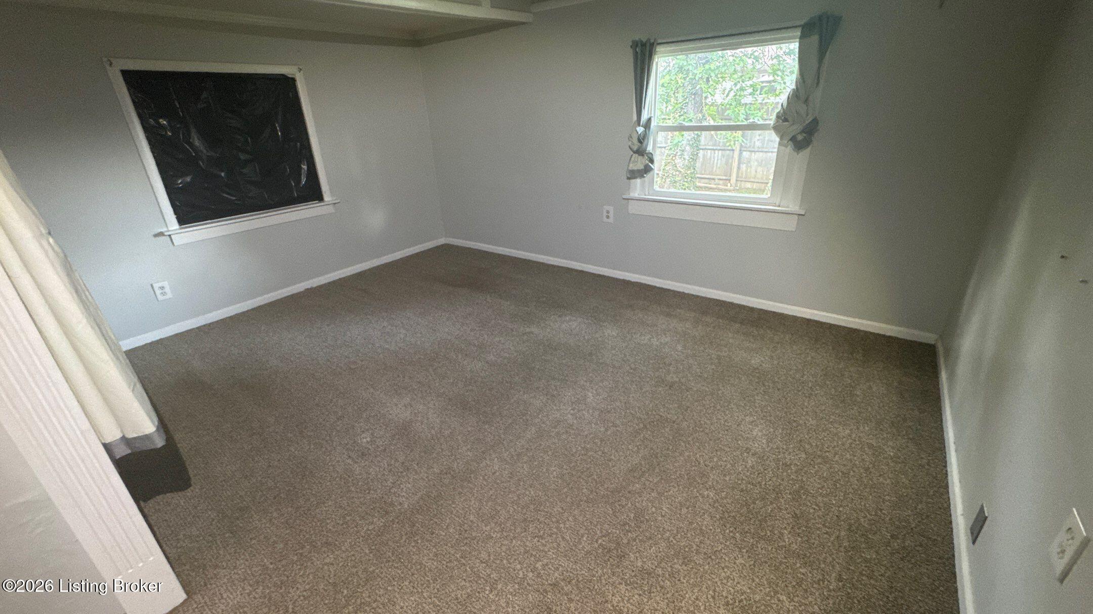 6901 Waller Ln Property Photo 26