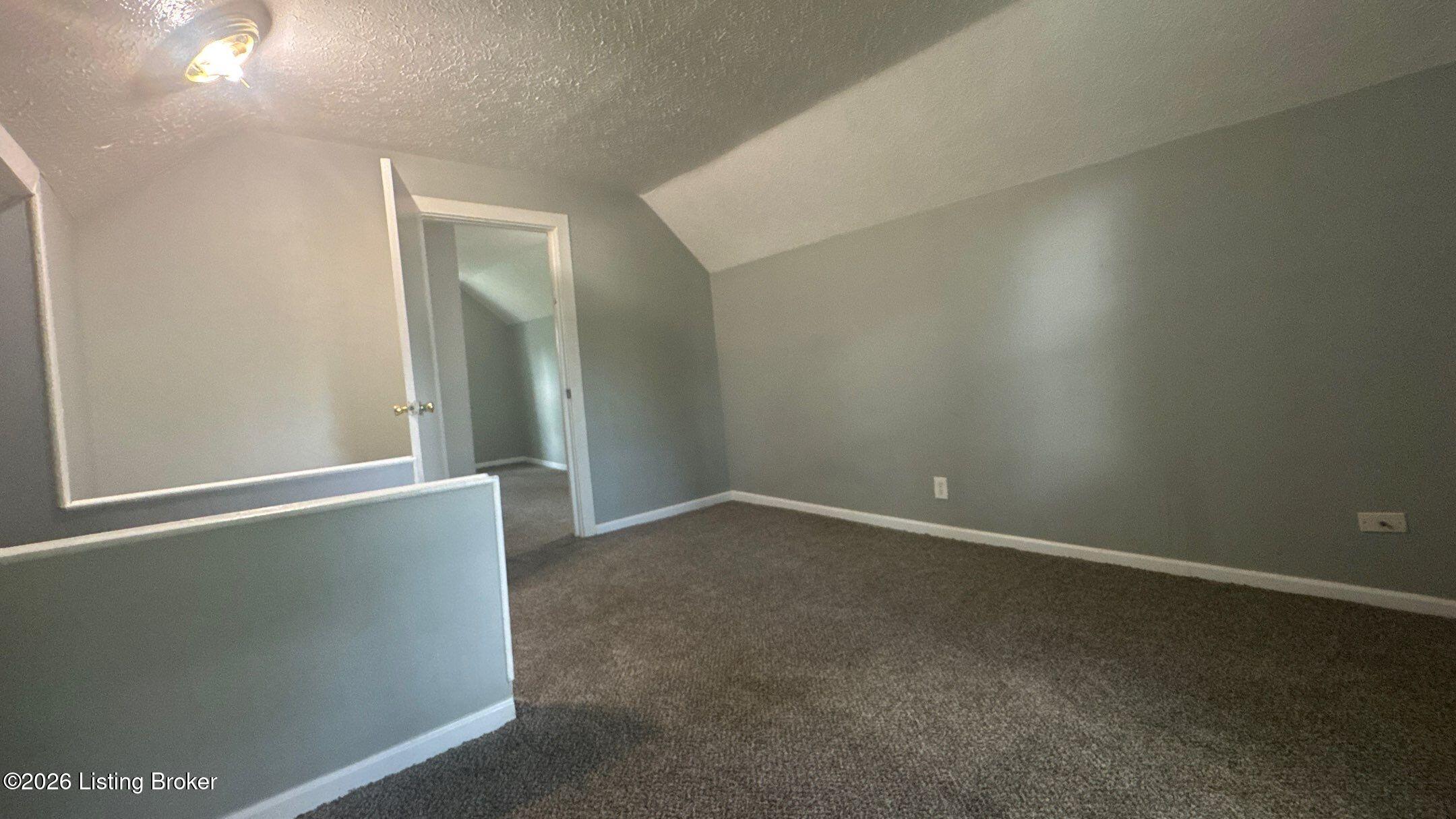 6901 Waller Ln Property Photo 35