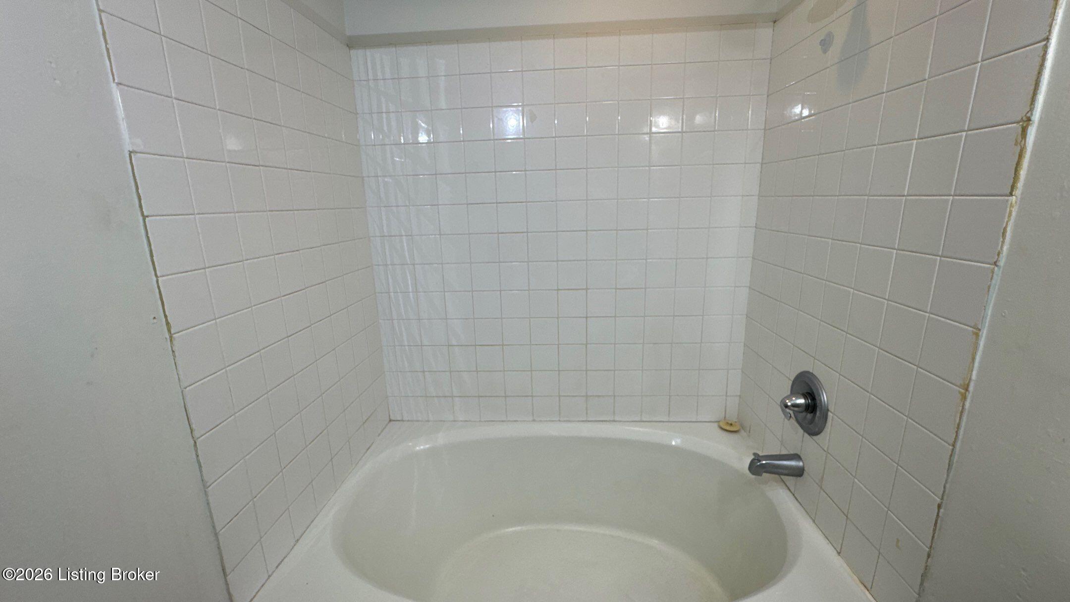 6901 Waller Ln Property Photo 53