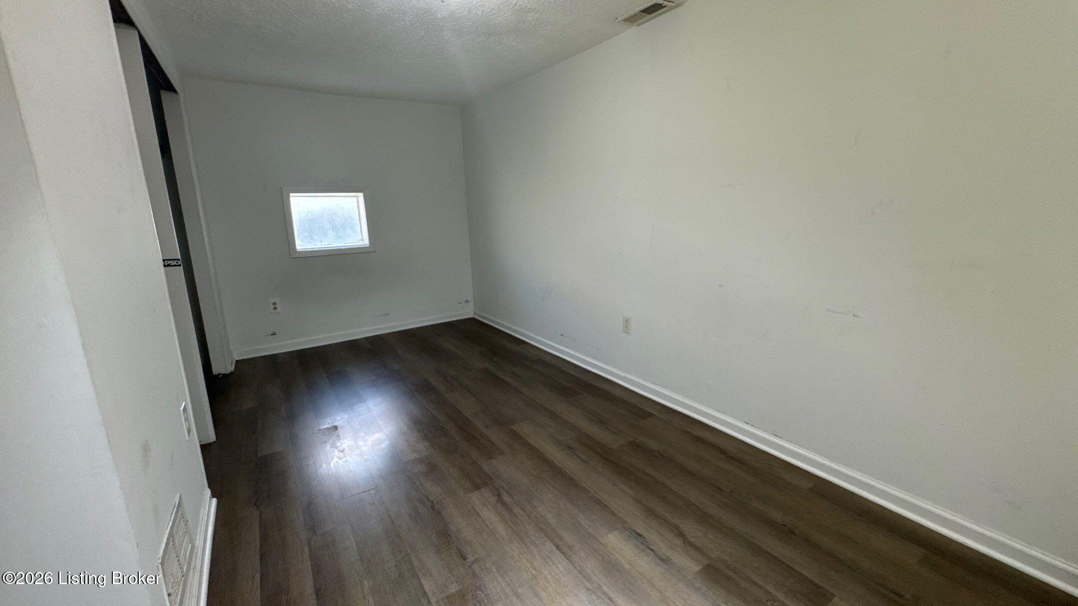 6901 Waller Ln Property Photo 55