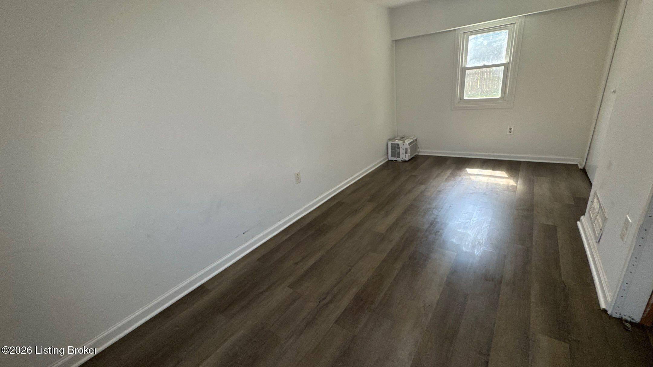 6901 Waller Ln Property Photo 57