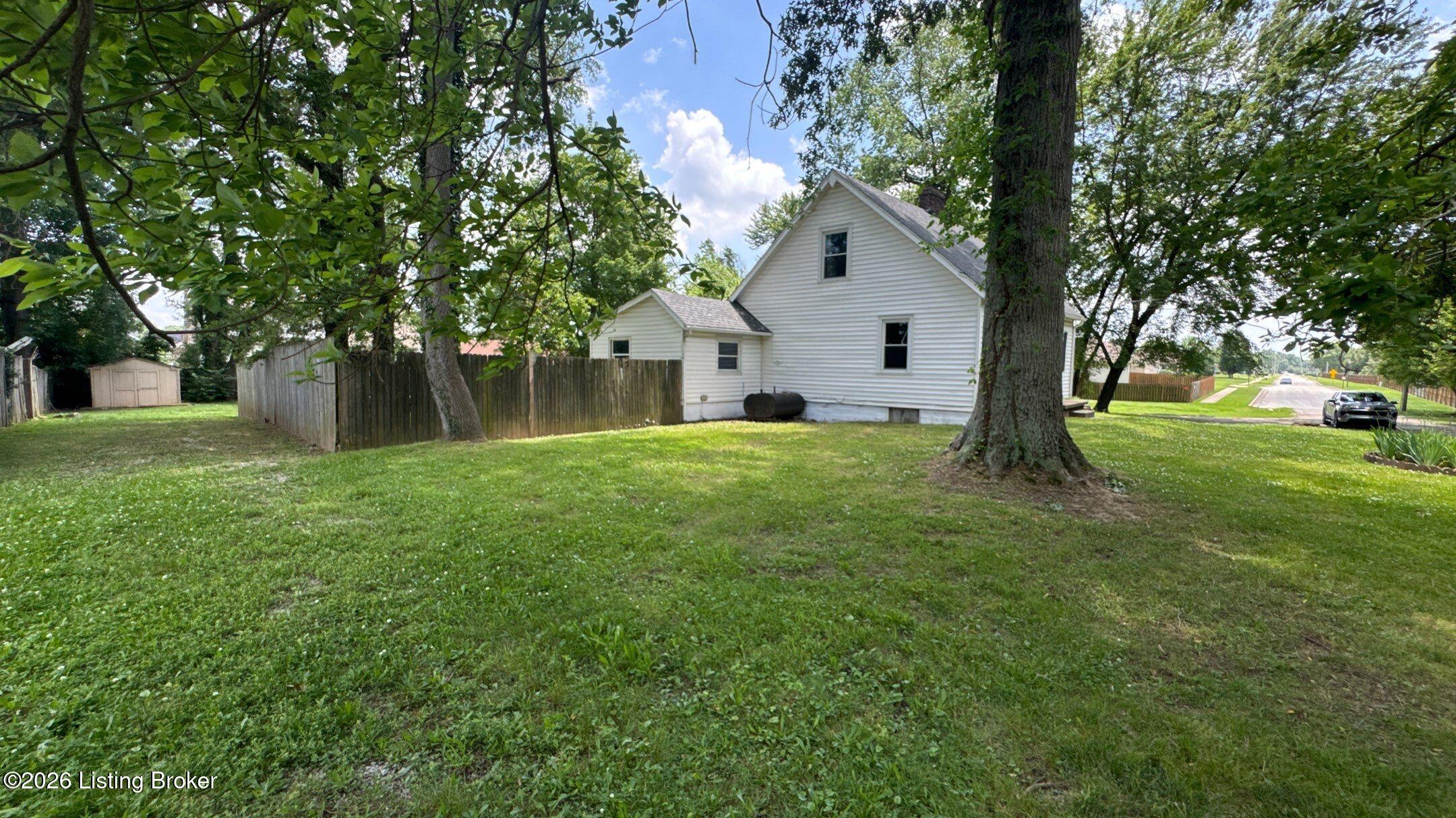 6901 Waller Ln Property Photo 76
