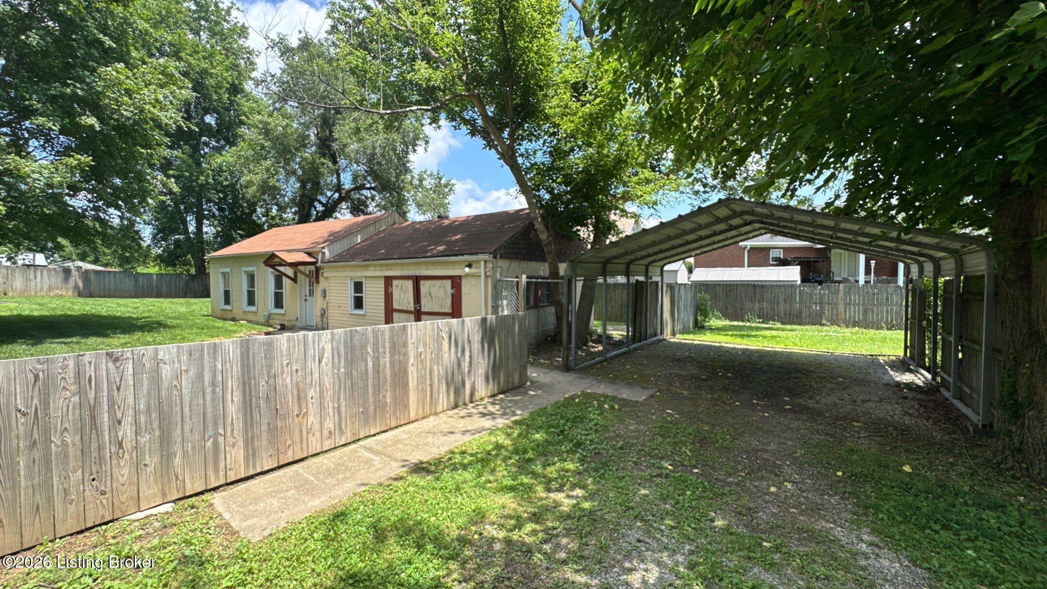 6901 Waller Ln Property Photo 78
