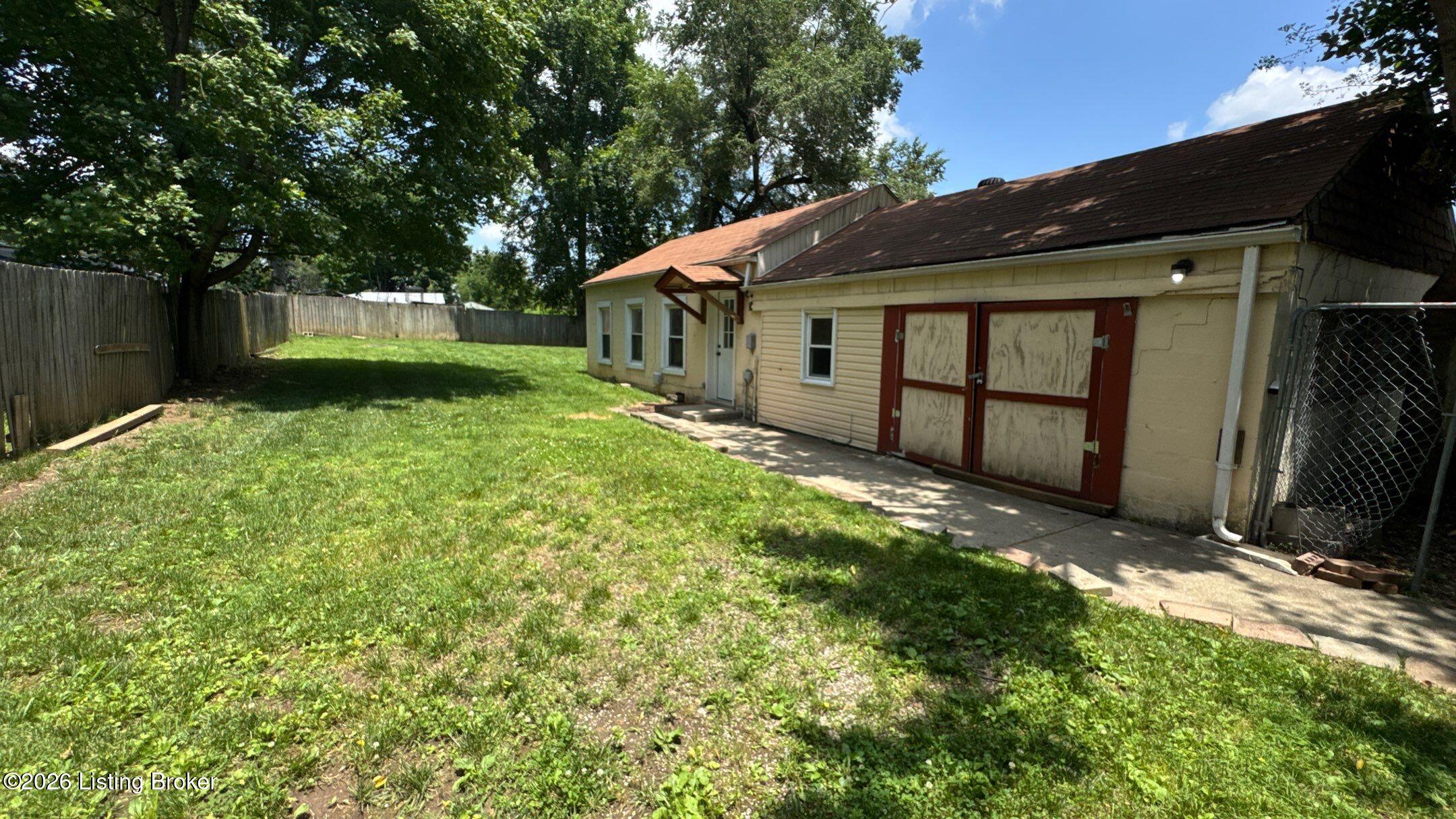 6901 Waller Ln Property Photo 80