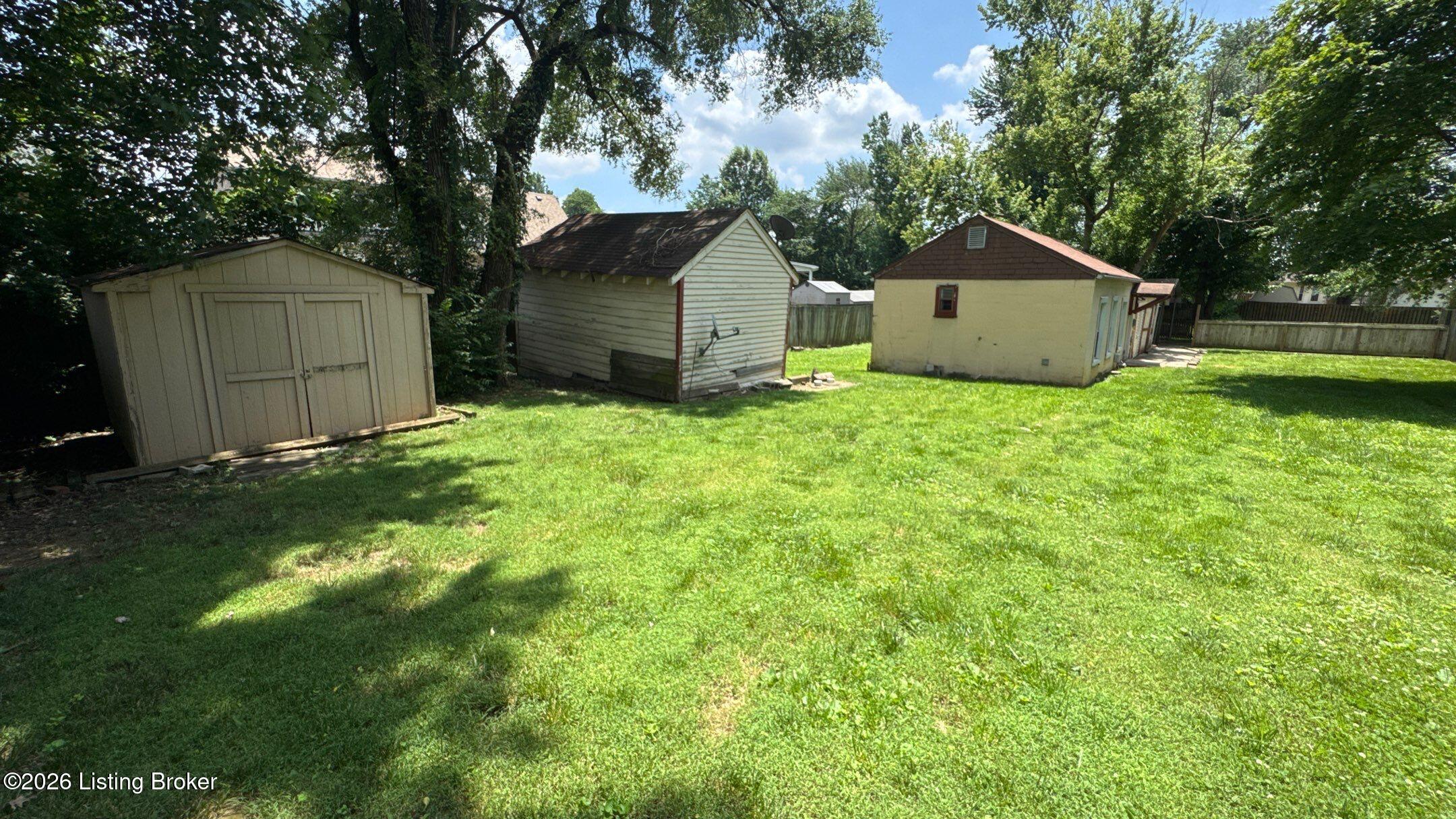 6901 Waller Ln Property Photo 86