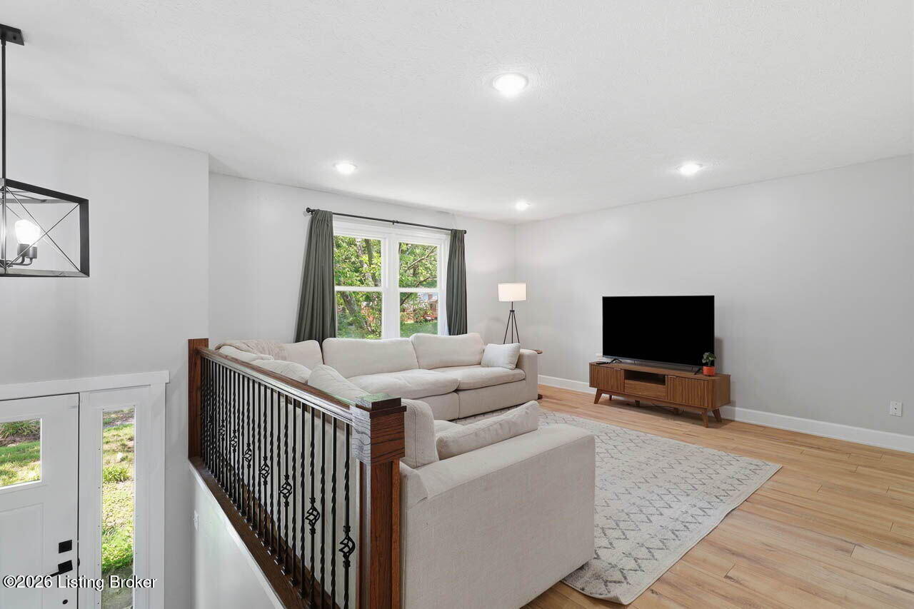 44 Tinted Cloud Cir Property Photo 11