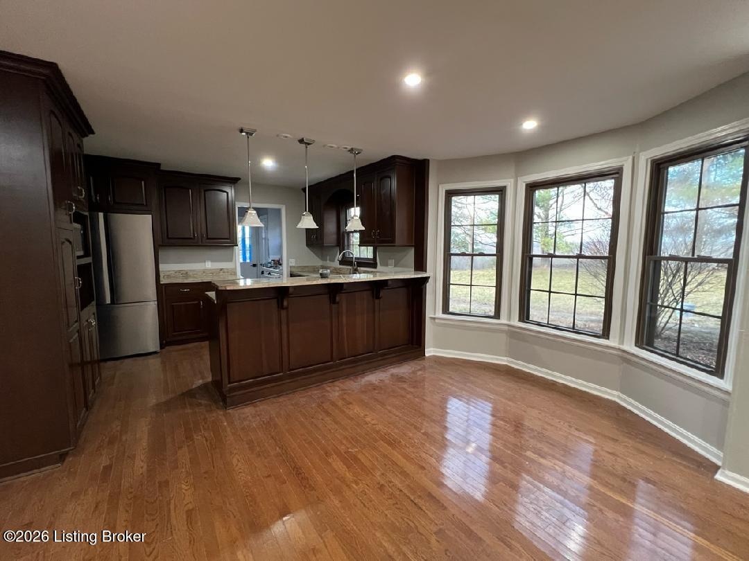225 Donna Ave Property Photo 14