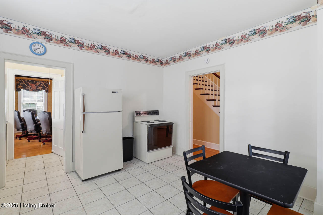 306 W Dixie Ave Property Photo 14