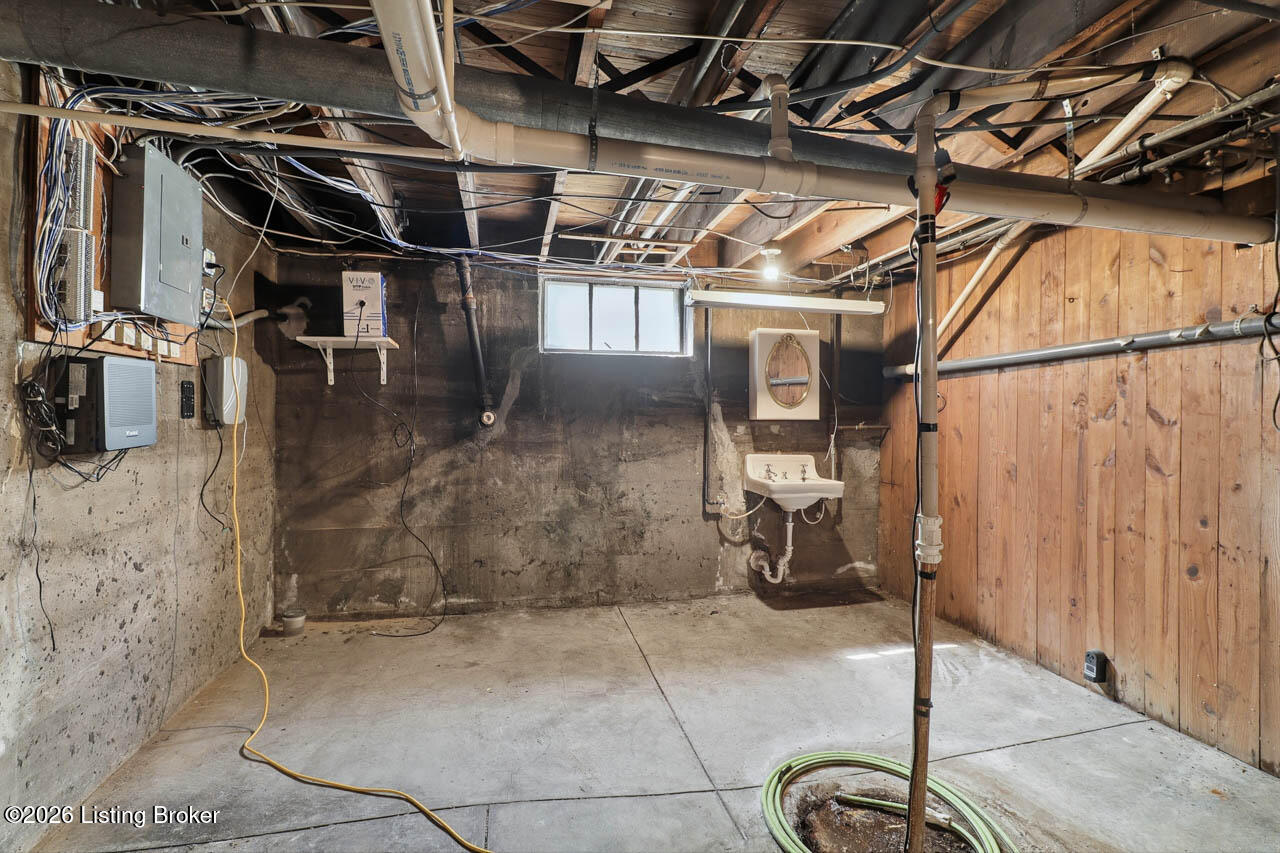 306 W Dixie Ave Property Photo 34