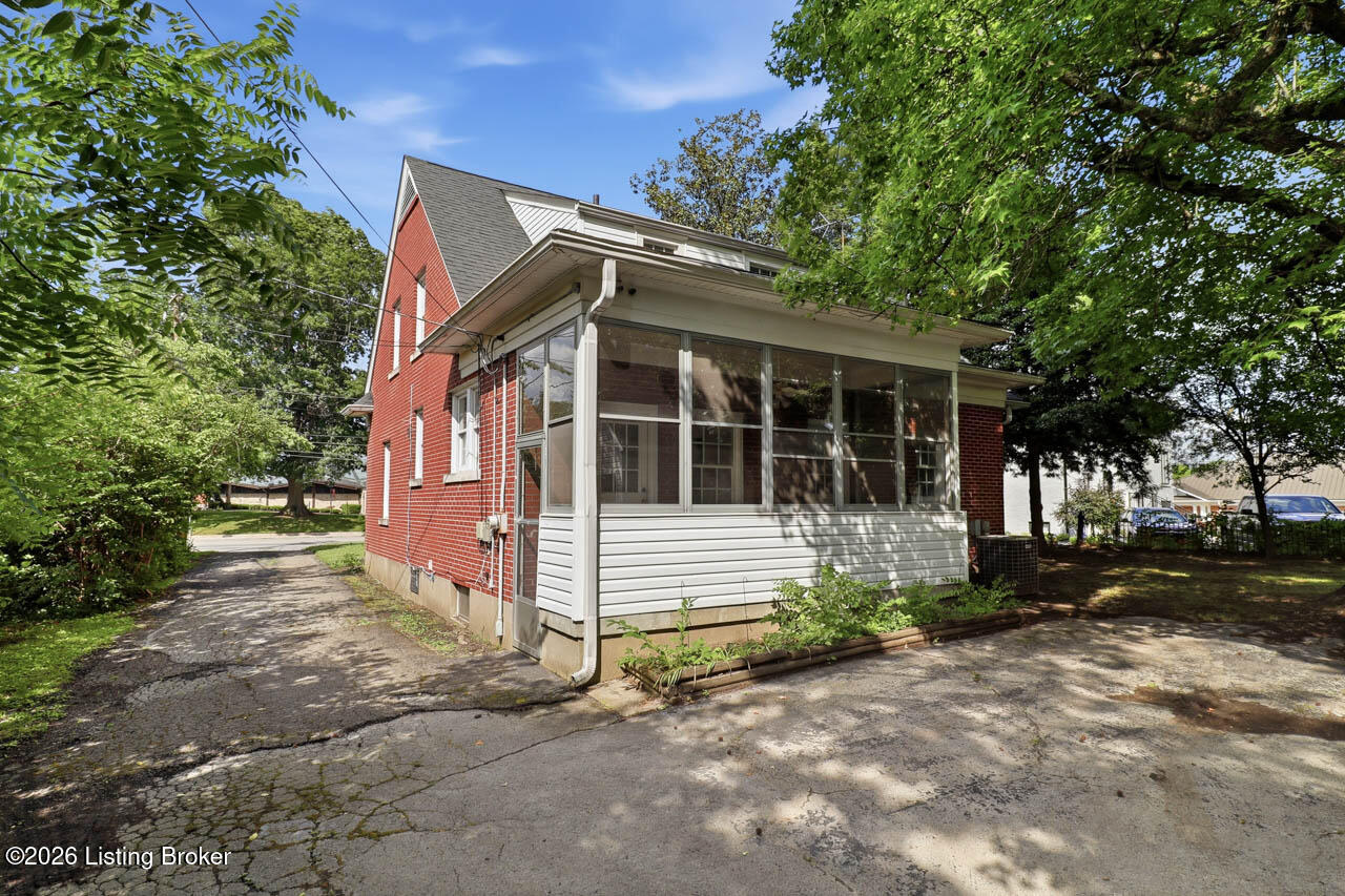 306 W Dixie Ave Property Photo 42