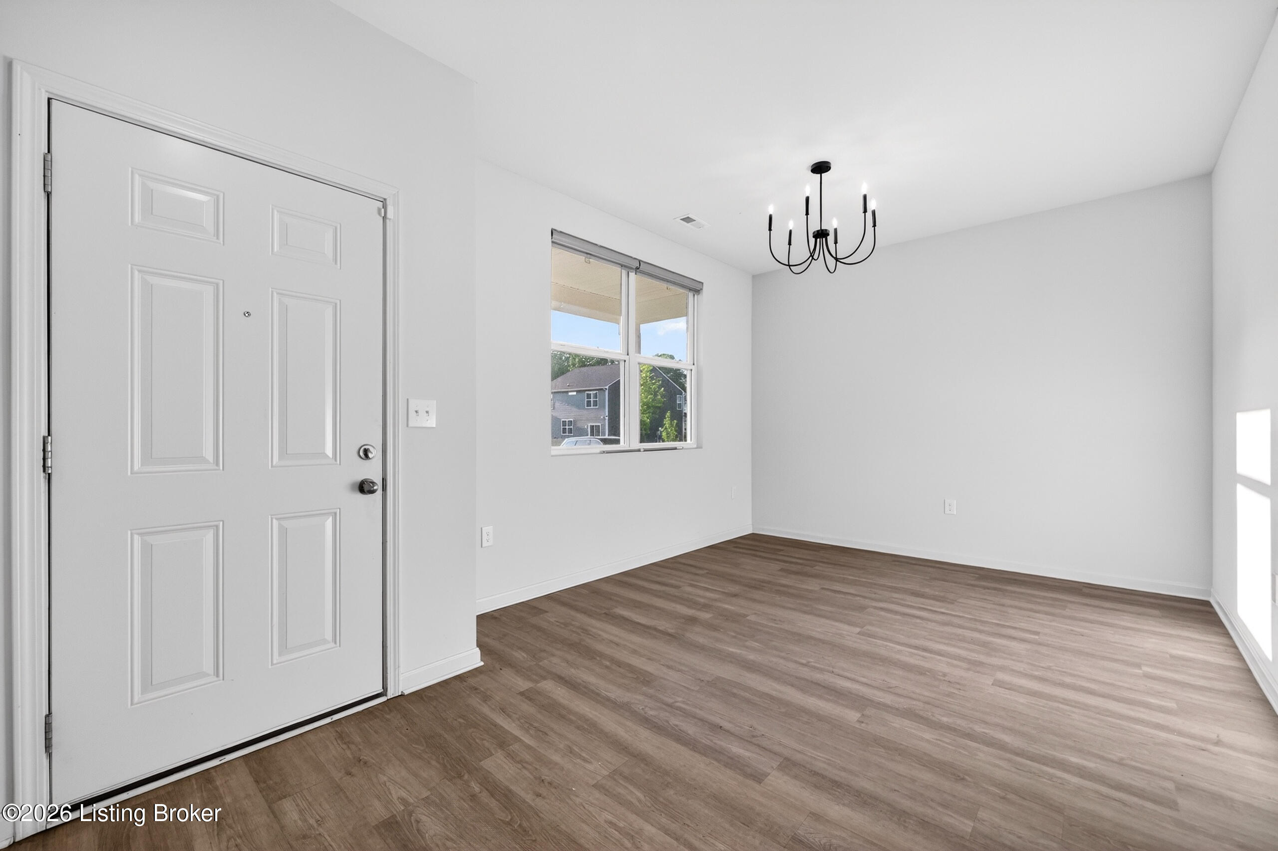 4395 Coppice Trail Property Photo 9