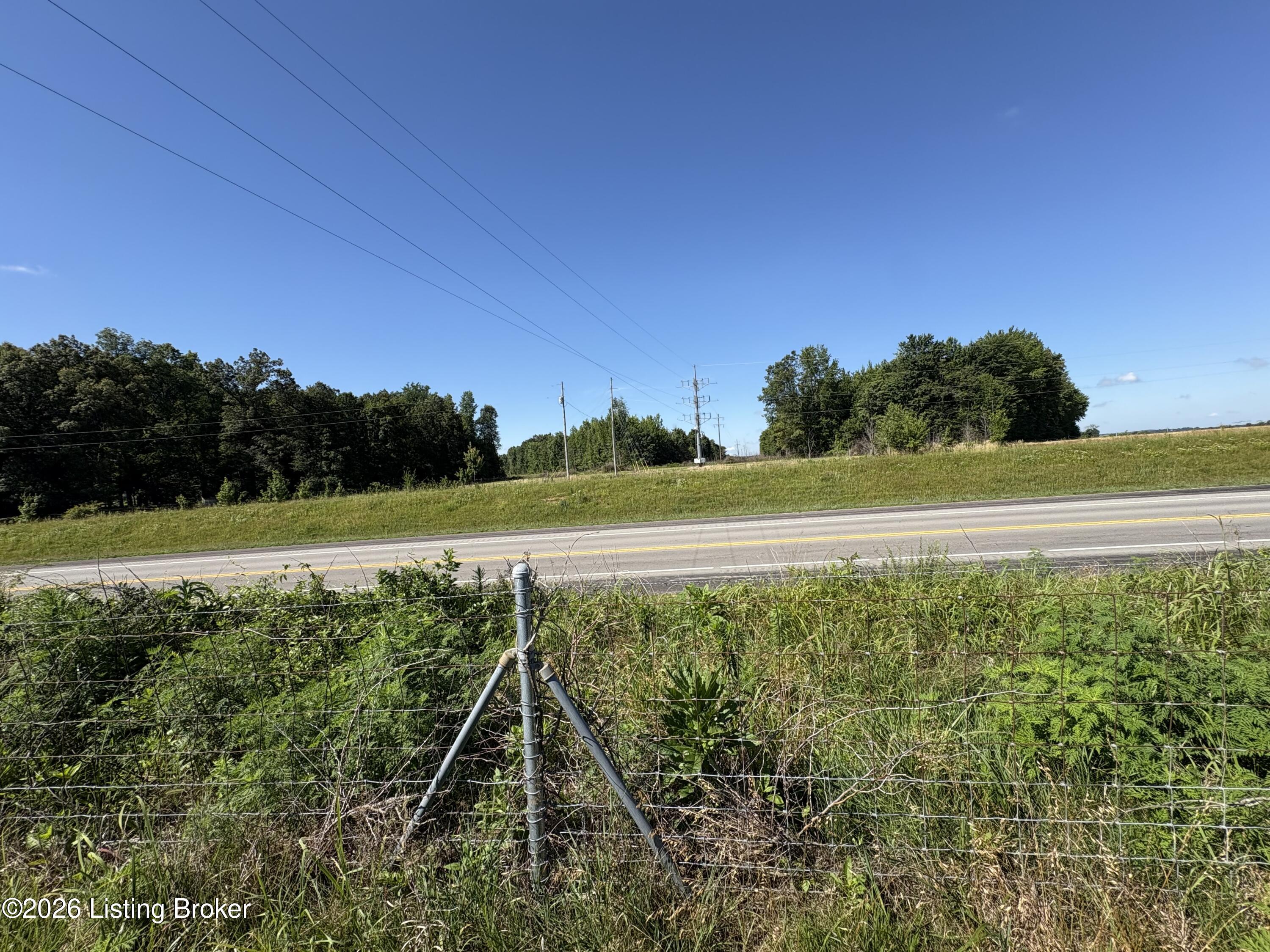 514 W Hwy Us-60 Property Photo 4