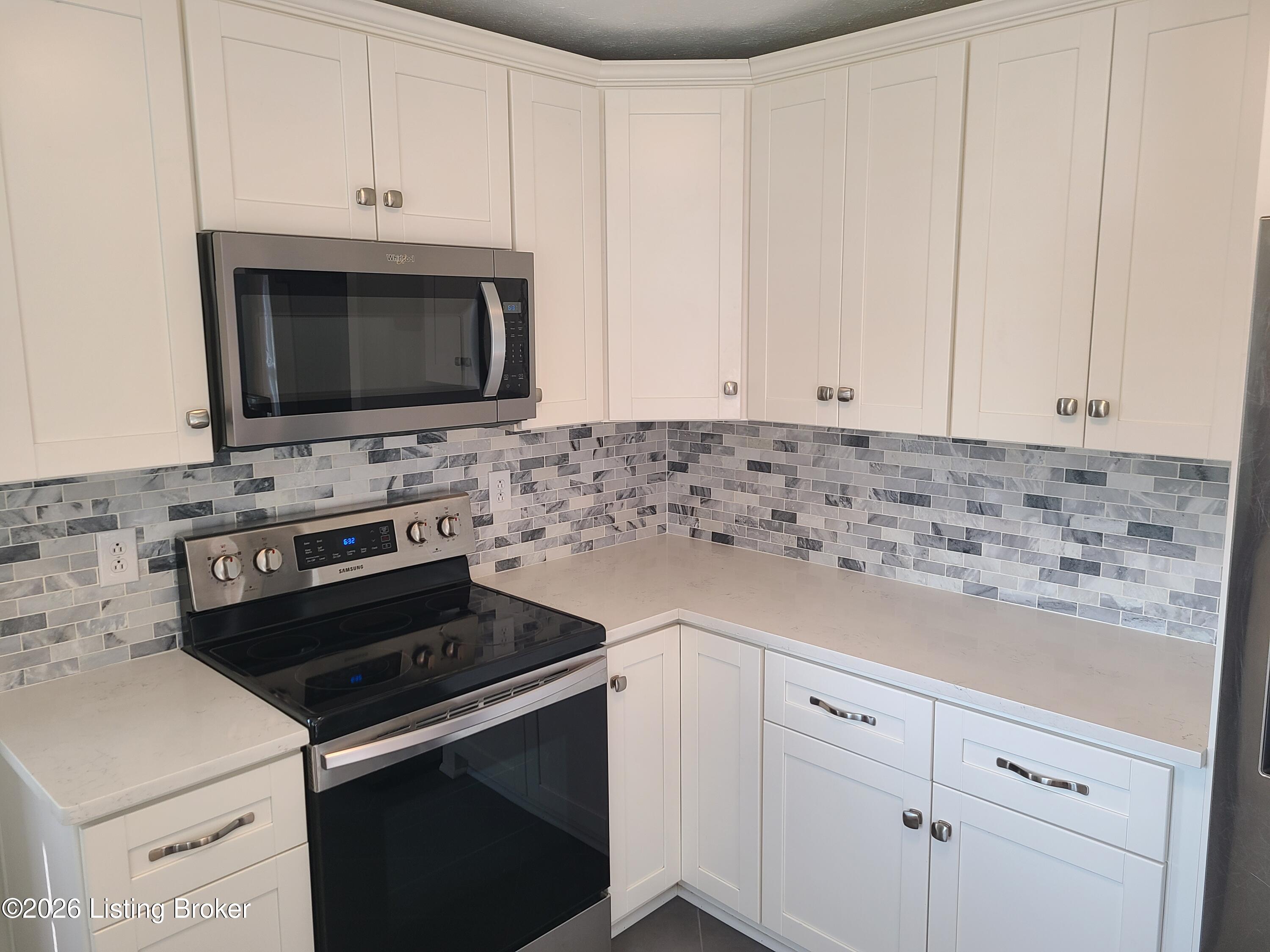 7316 Windemere Dr Property Photo 9
