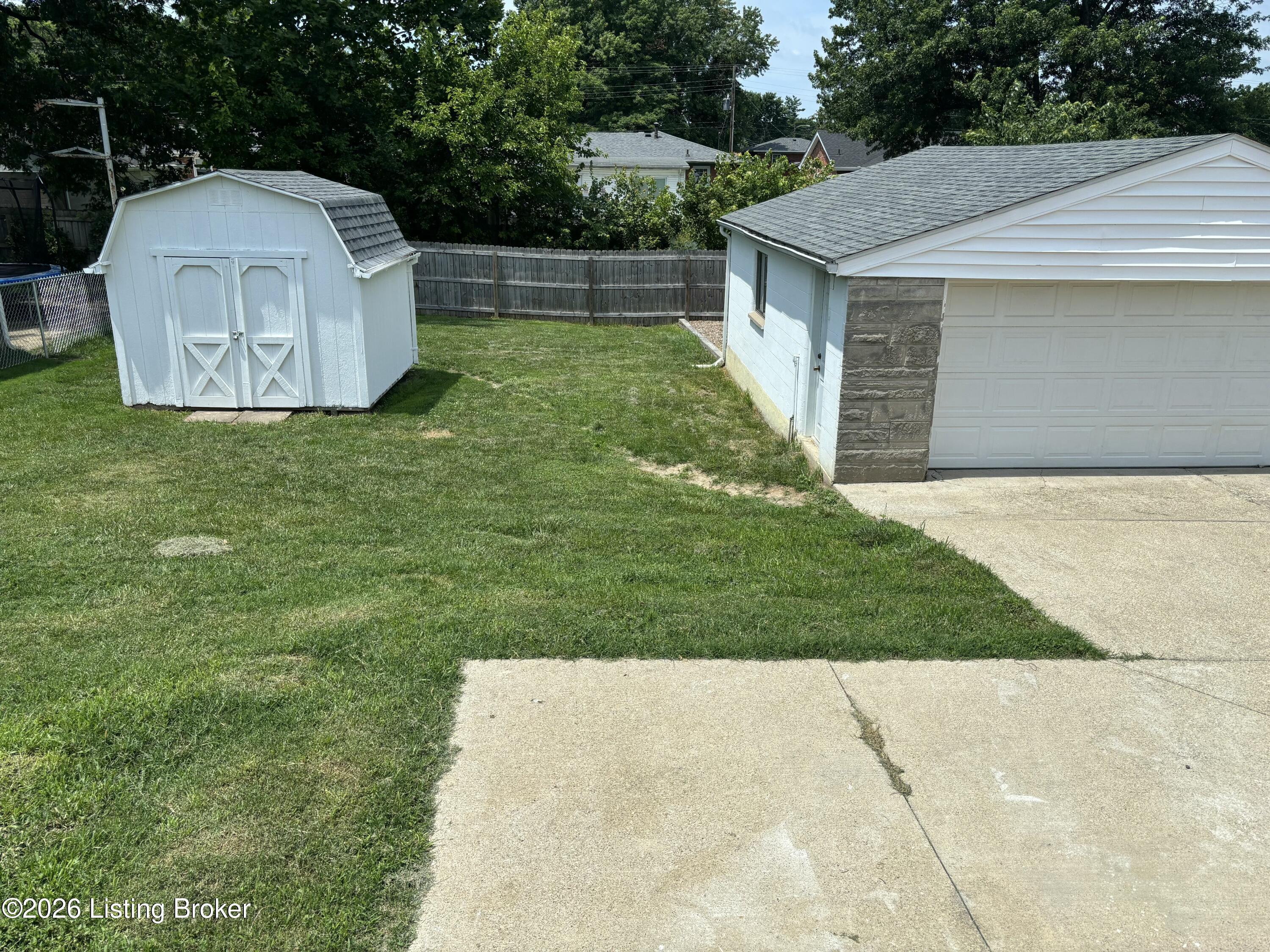 7316 Windemere Dr Property Photo 36