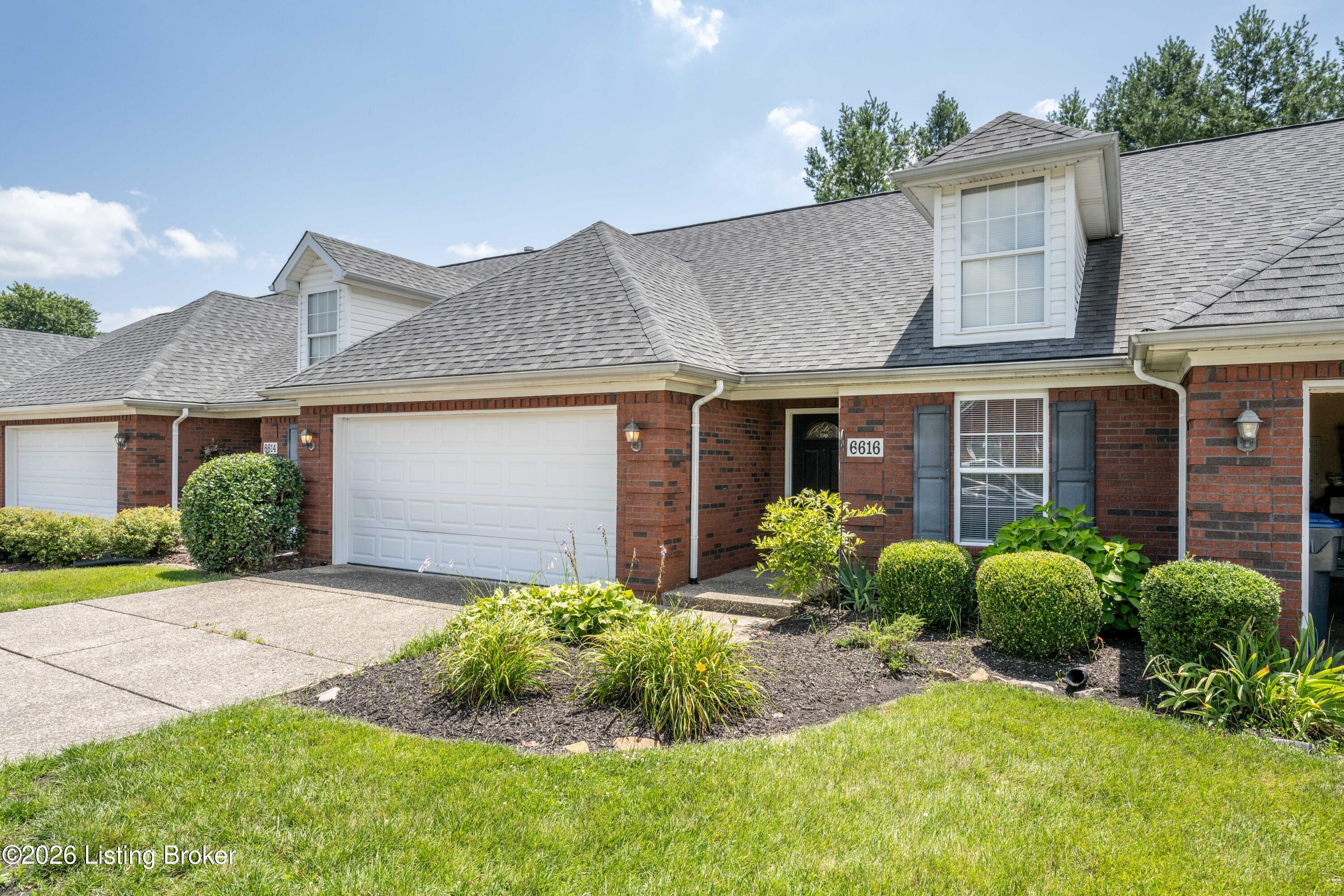 6616 Woods Mill Dr Property Photo 3