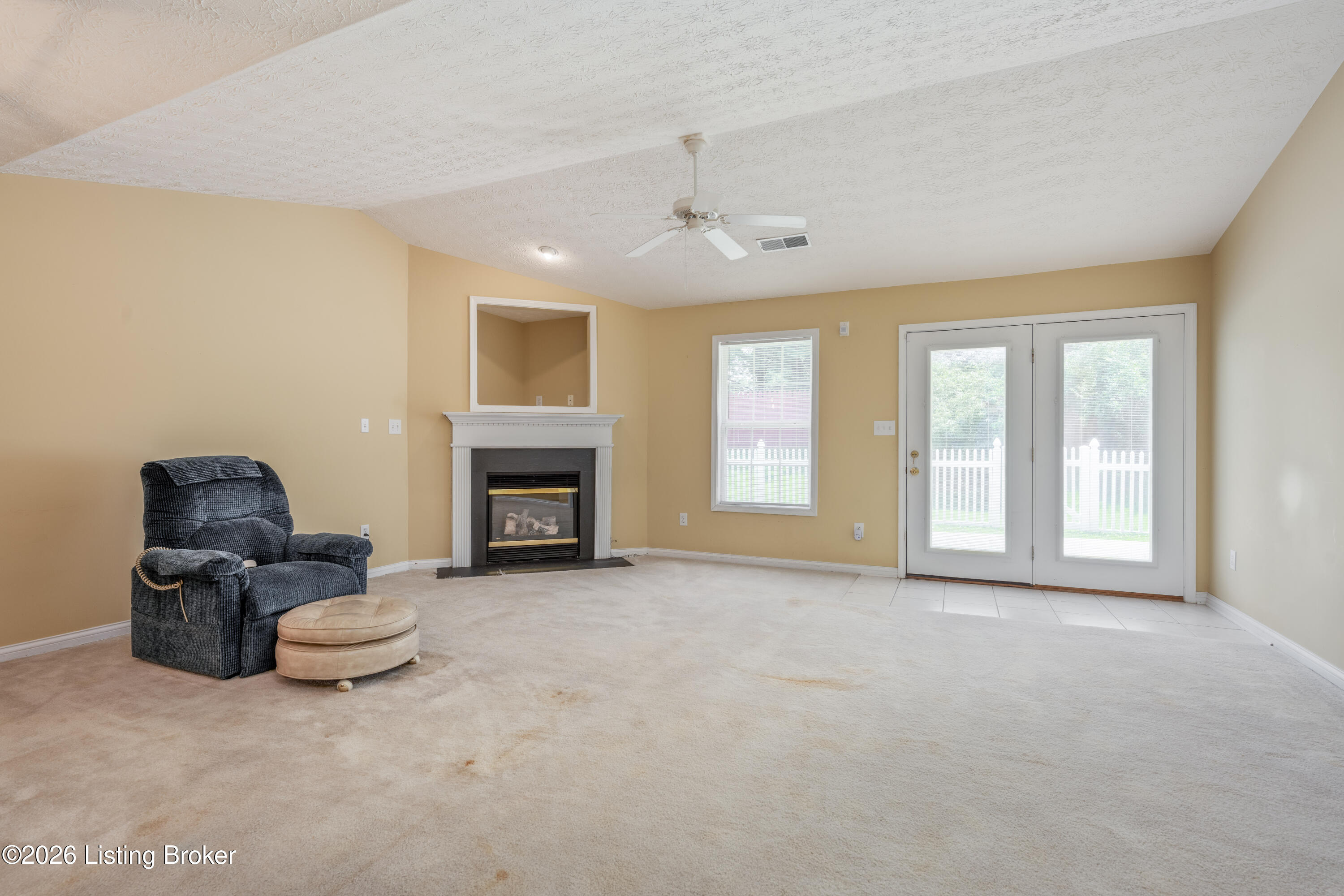 6616 Woods Mill Dr Property Photo 5