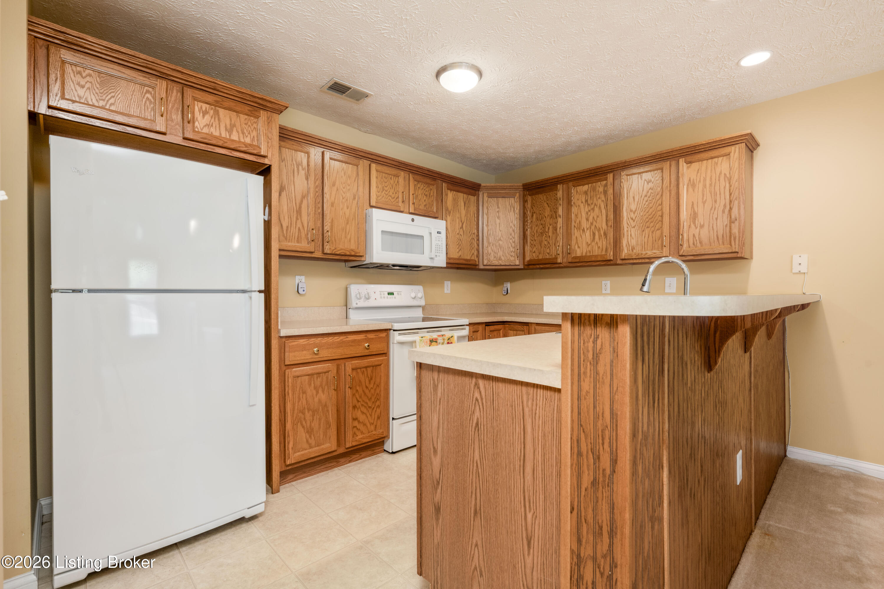 6616 Woods Mill Dr Property Photo 8