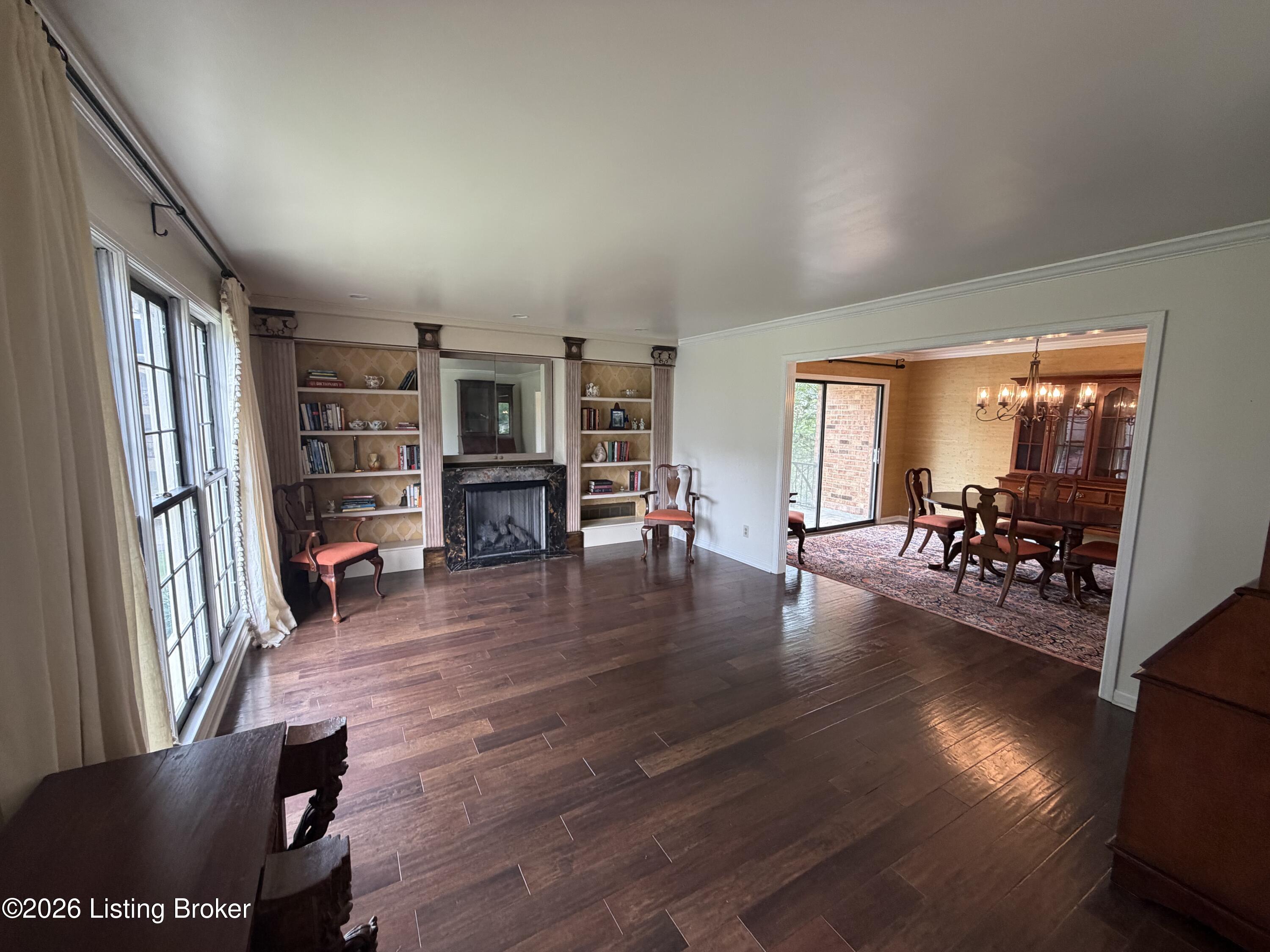1112 Chamberlain Hill Rd Property Photo 6
