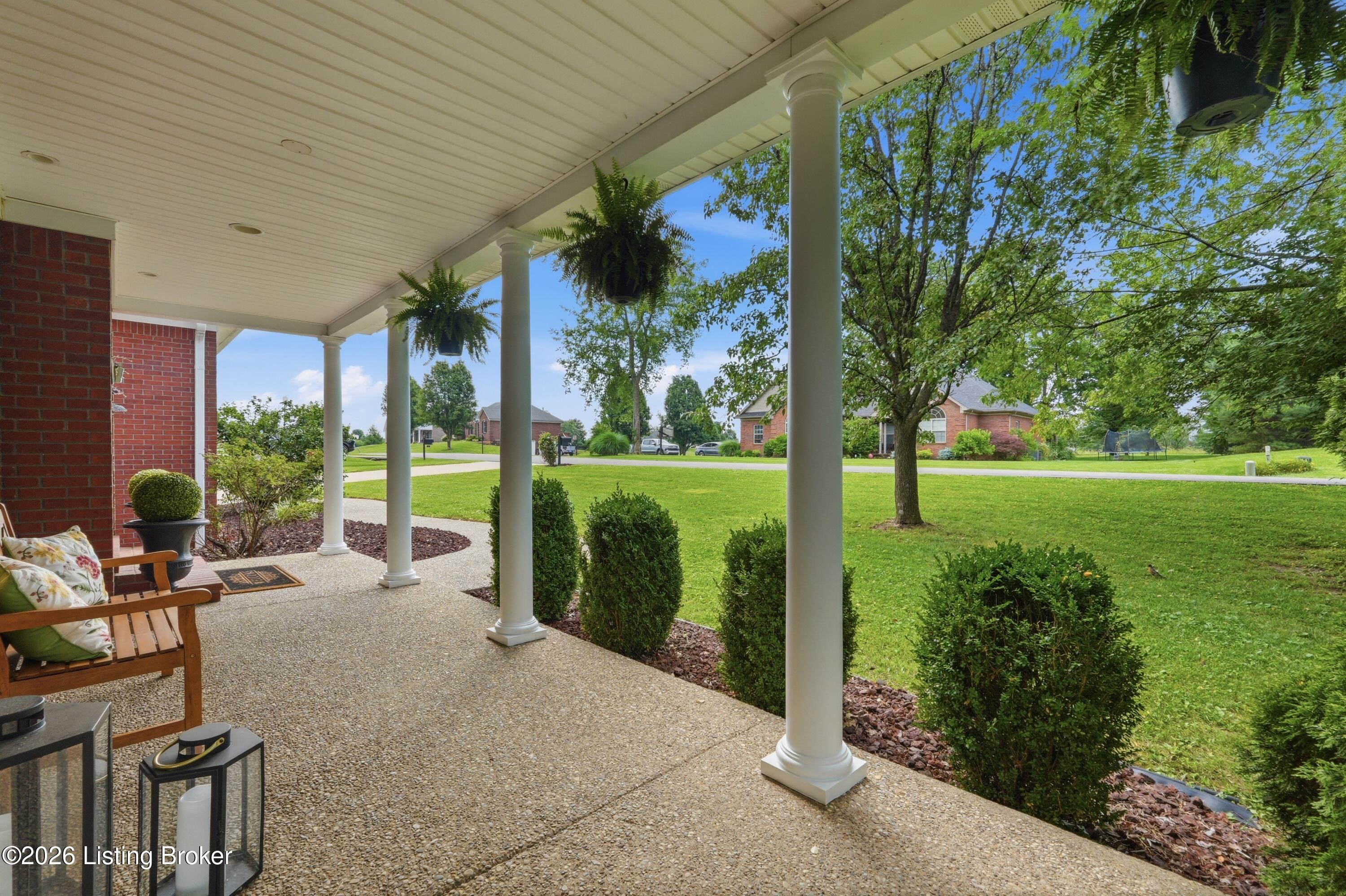 138 Woodhill Rd Property Photo 5
