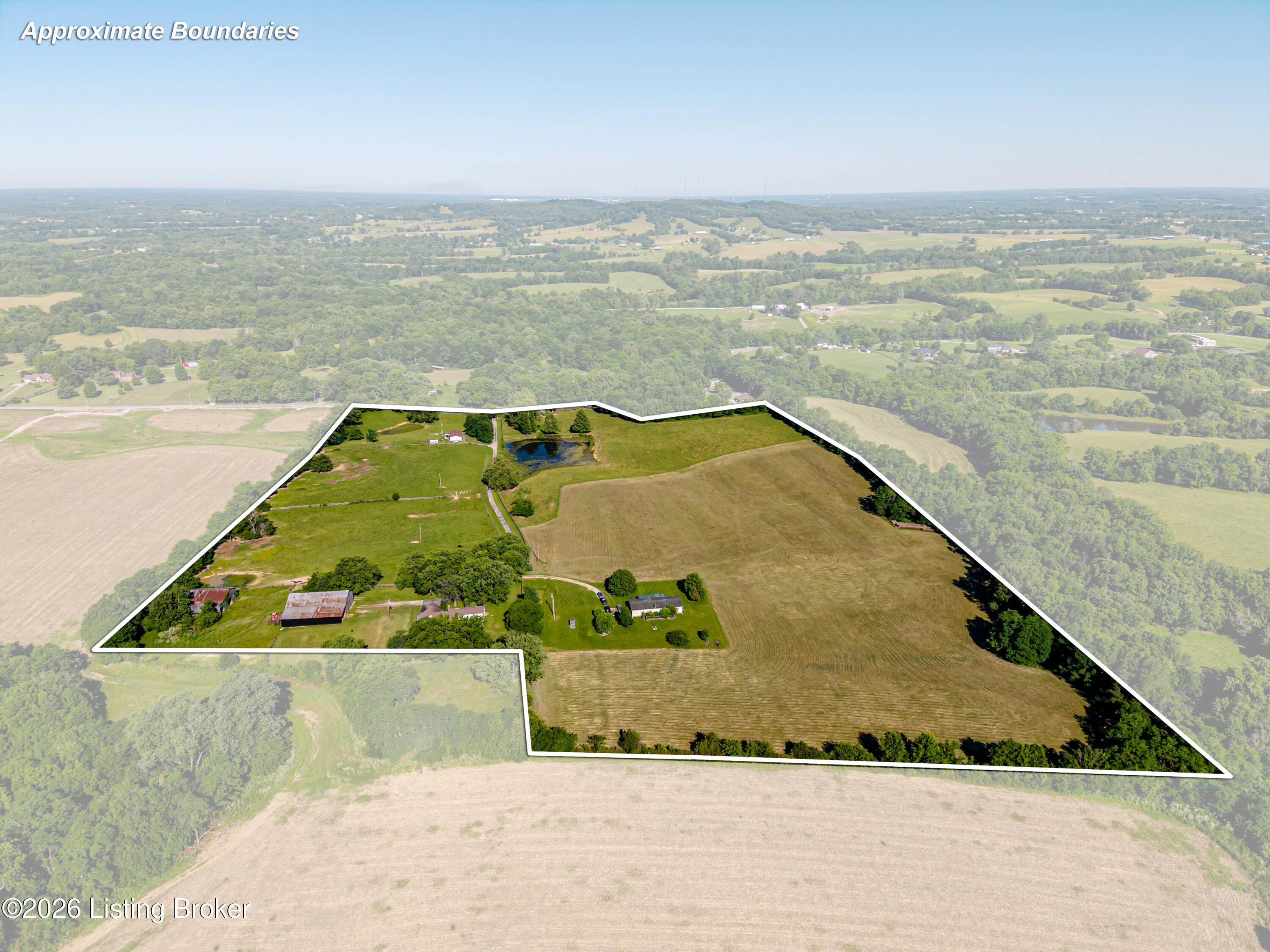 904 Waddy Rd Property Photo 3
