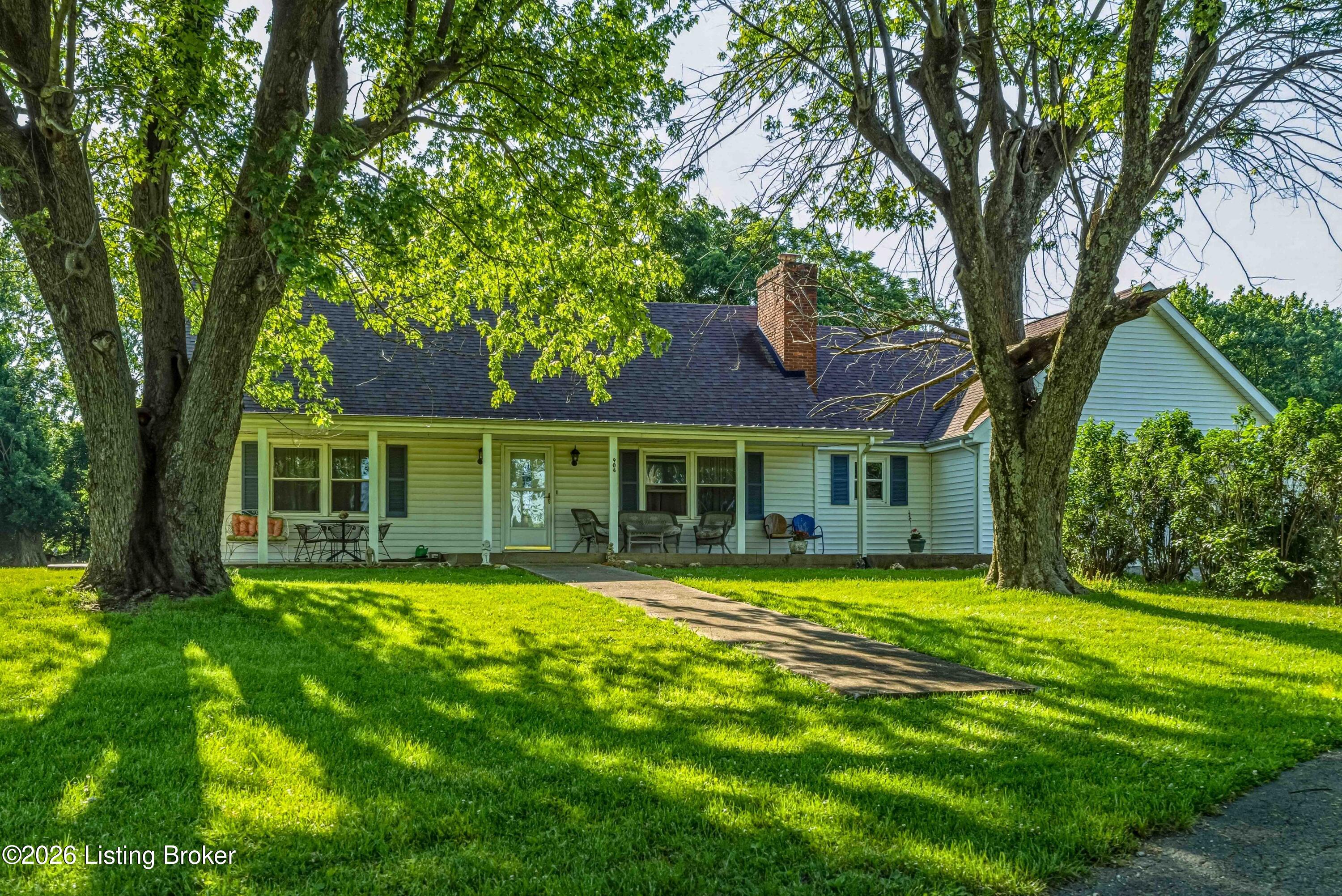 904 Waddy Rd Property Photo 37