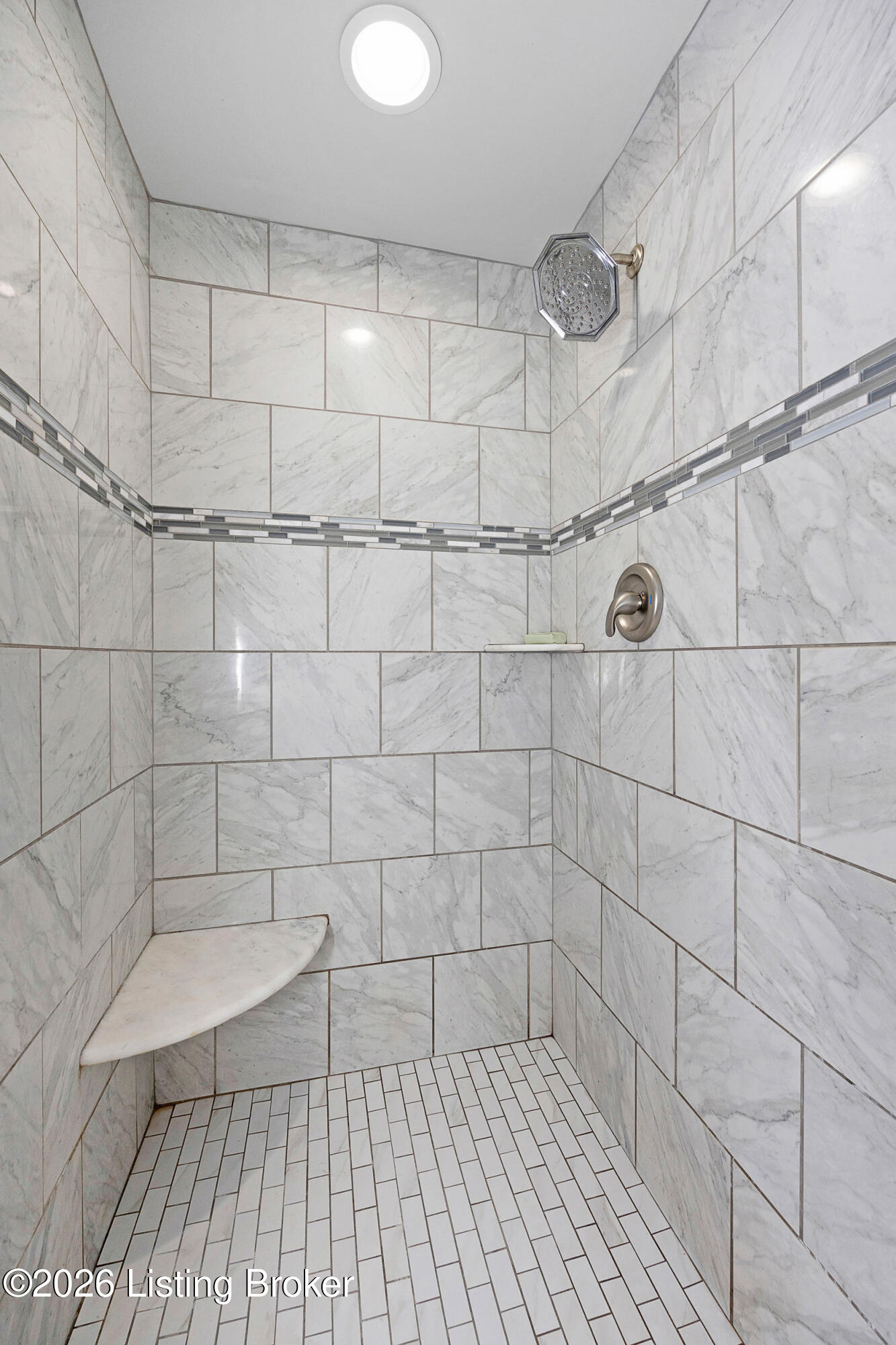 137 Lawrence Ln Property Photo 25