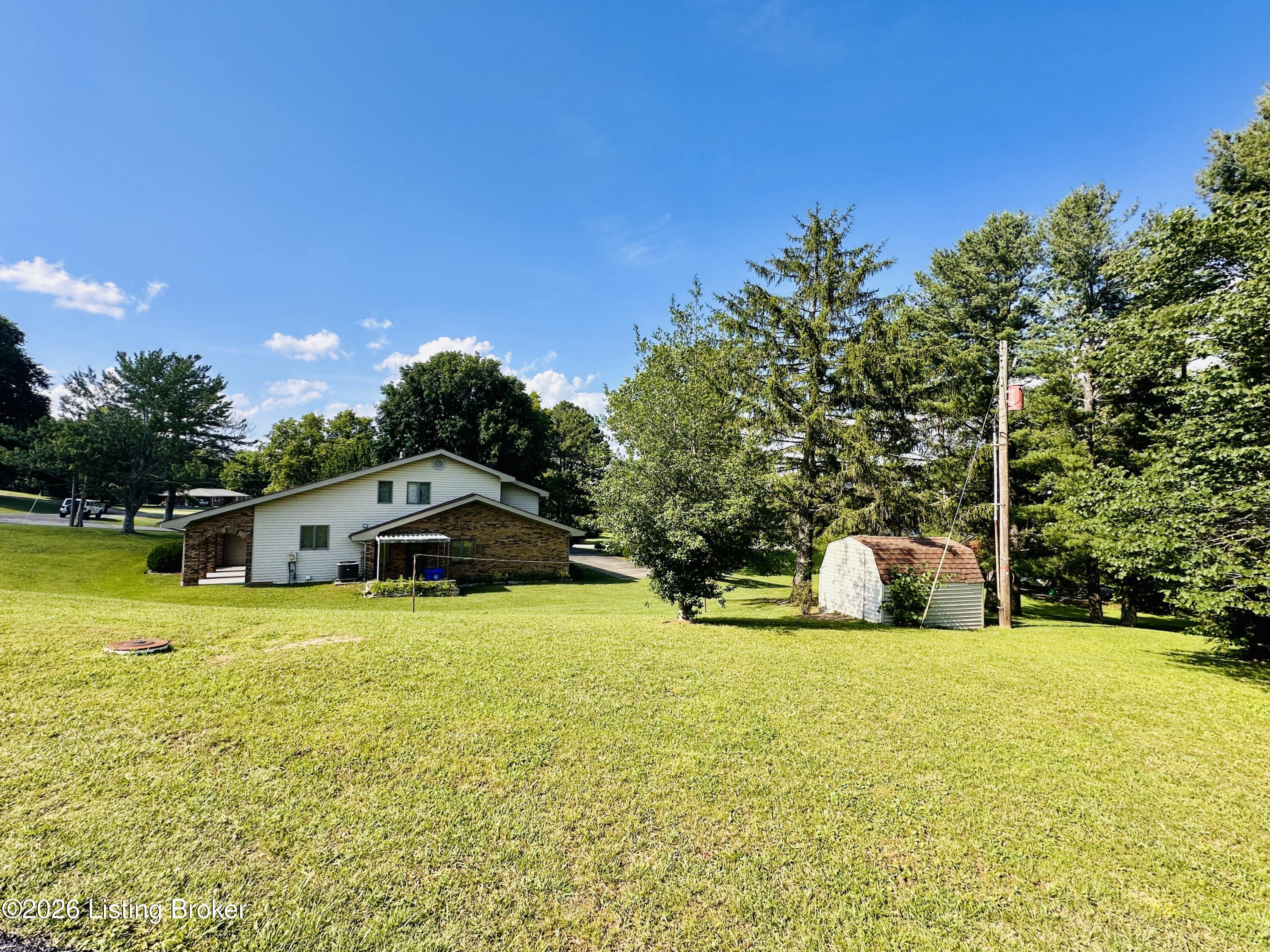 416 Hendricks St Property Photo 21