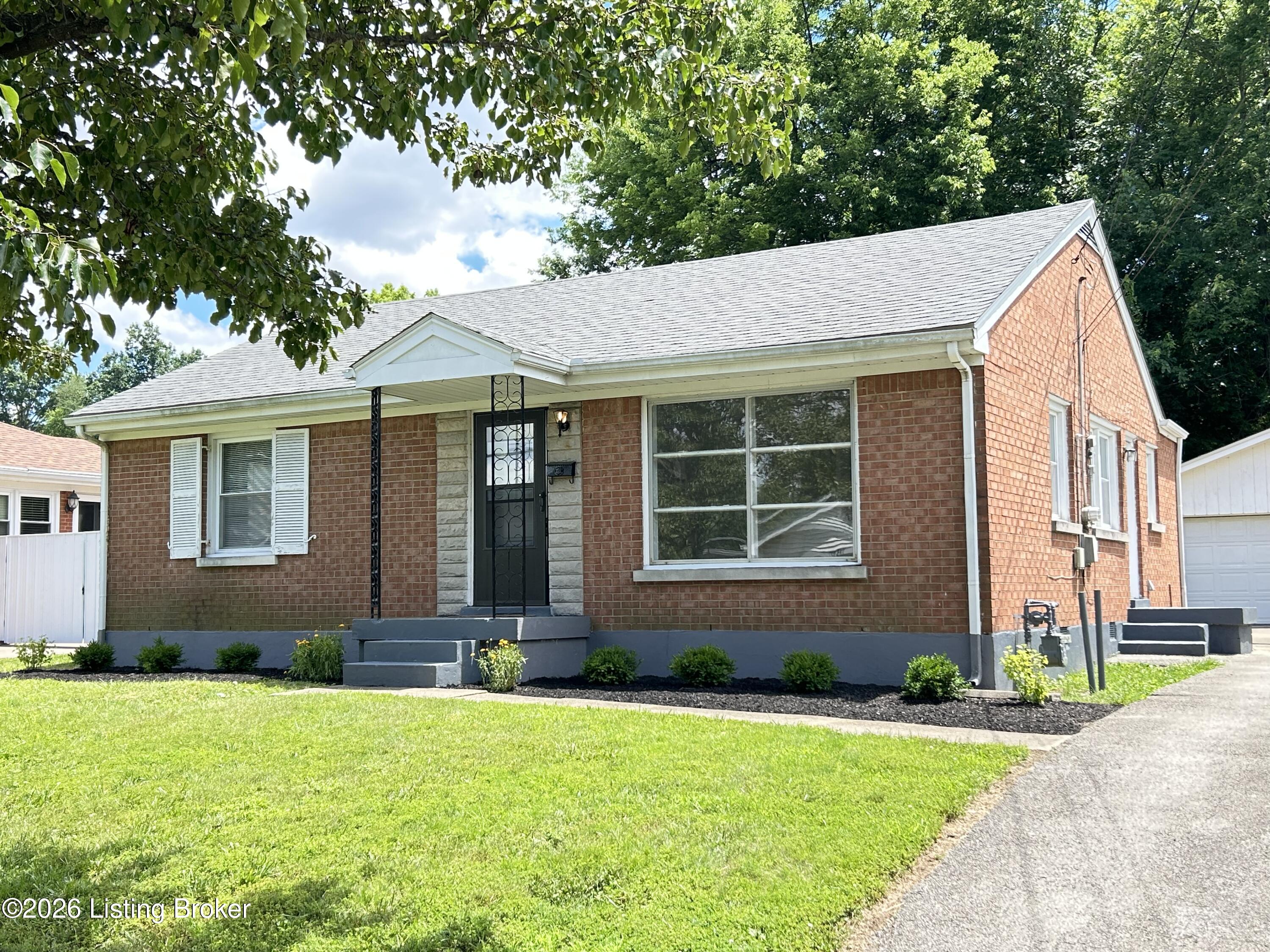 1614 Linda Way