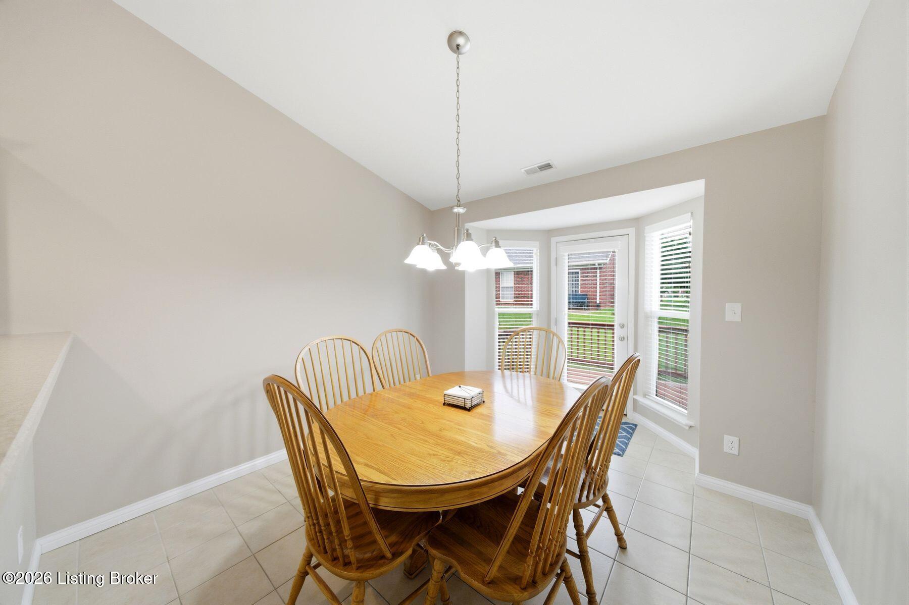 8903 Stara Way Property Photo 12