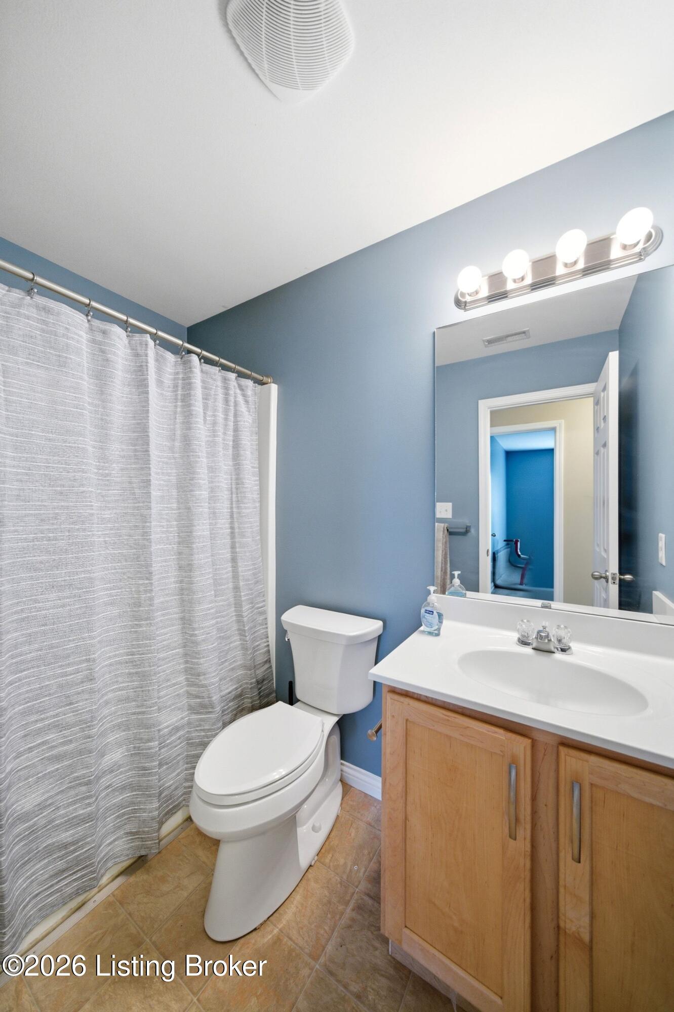 8903 Stara Way Property Photo 15