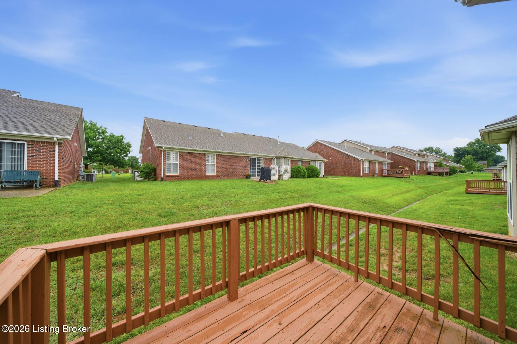 8903 Stara Way Property Photo 21