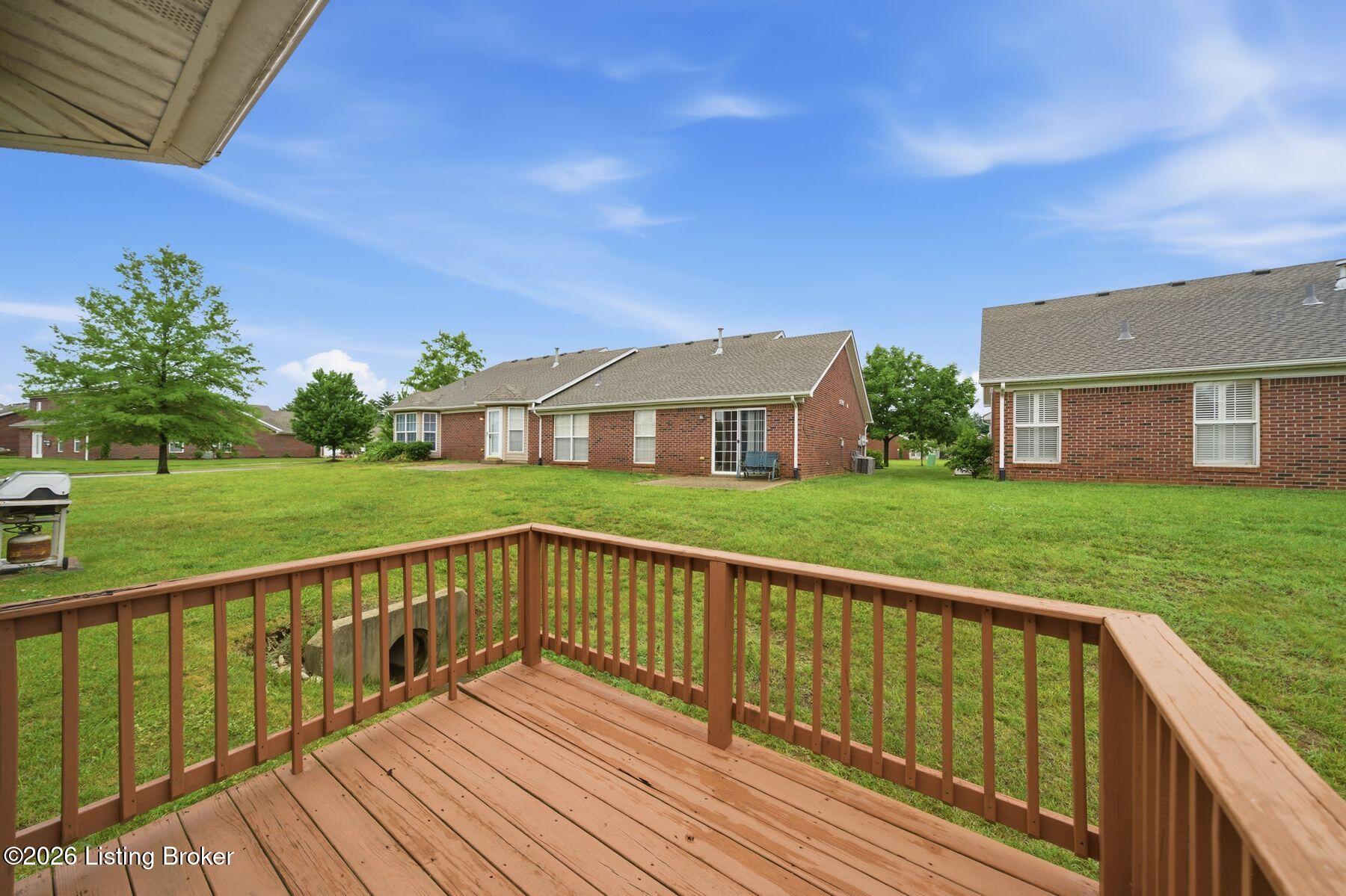 8903 Stara Way Property Photo 23