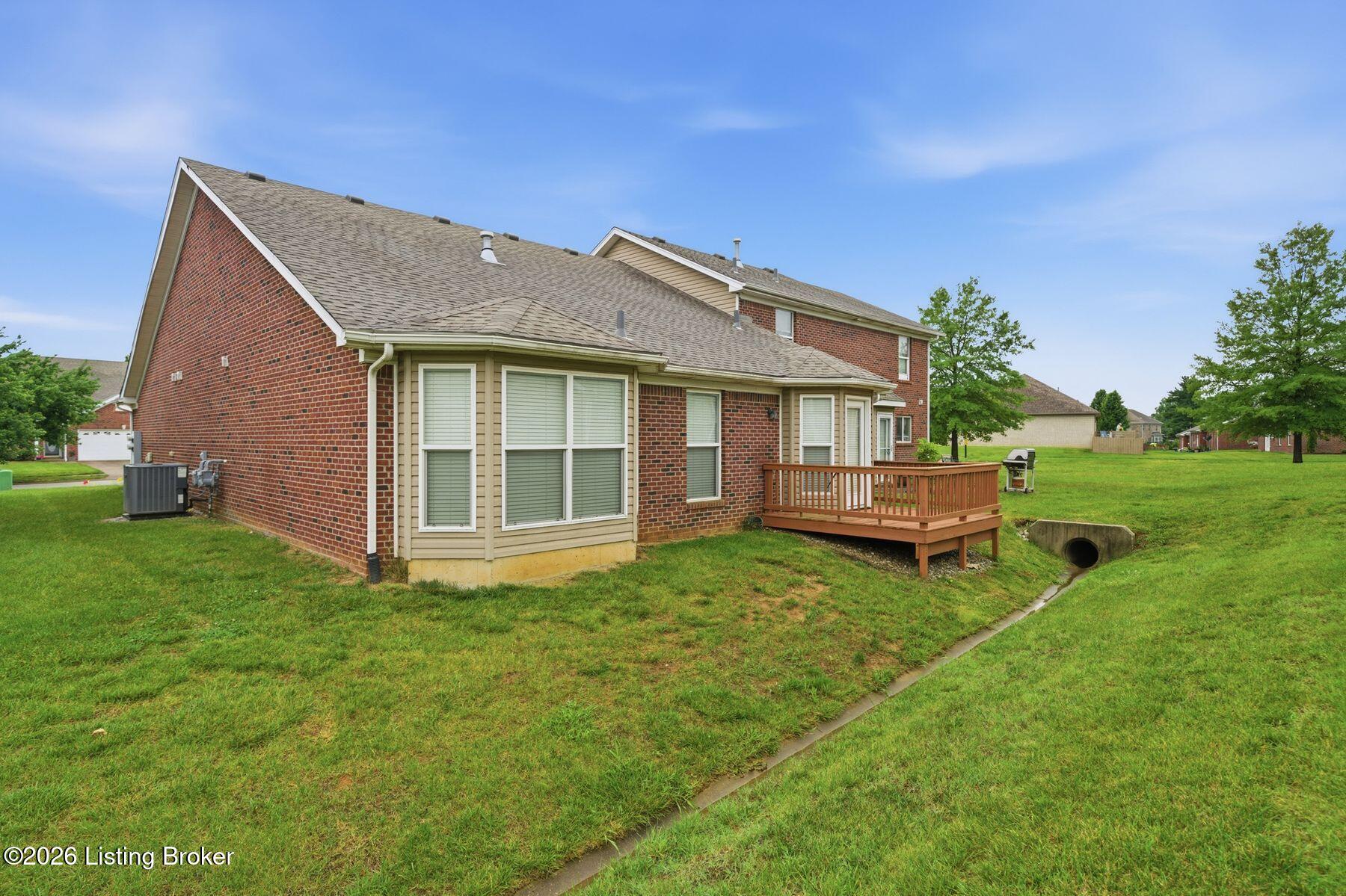 8903 Stara Way Property Photo 24