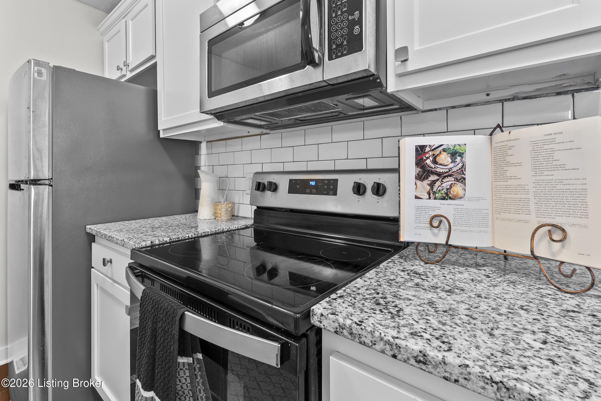 3657 Wheeler Ave Property Photo 19