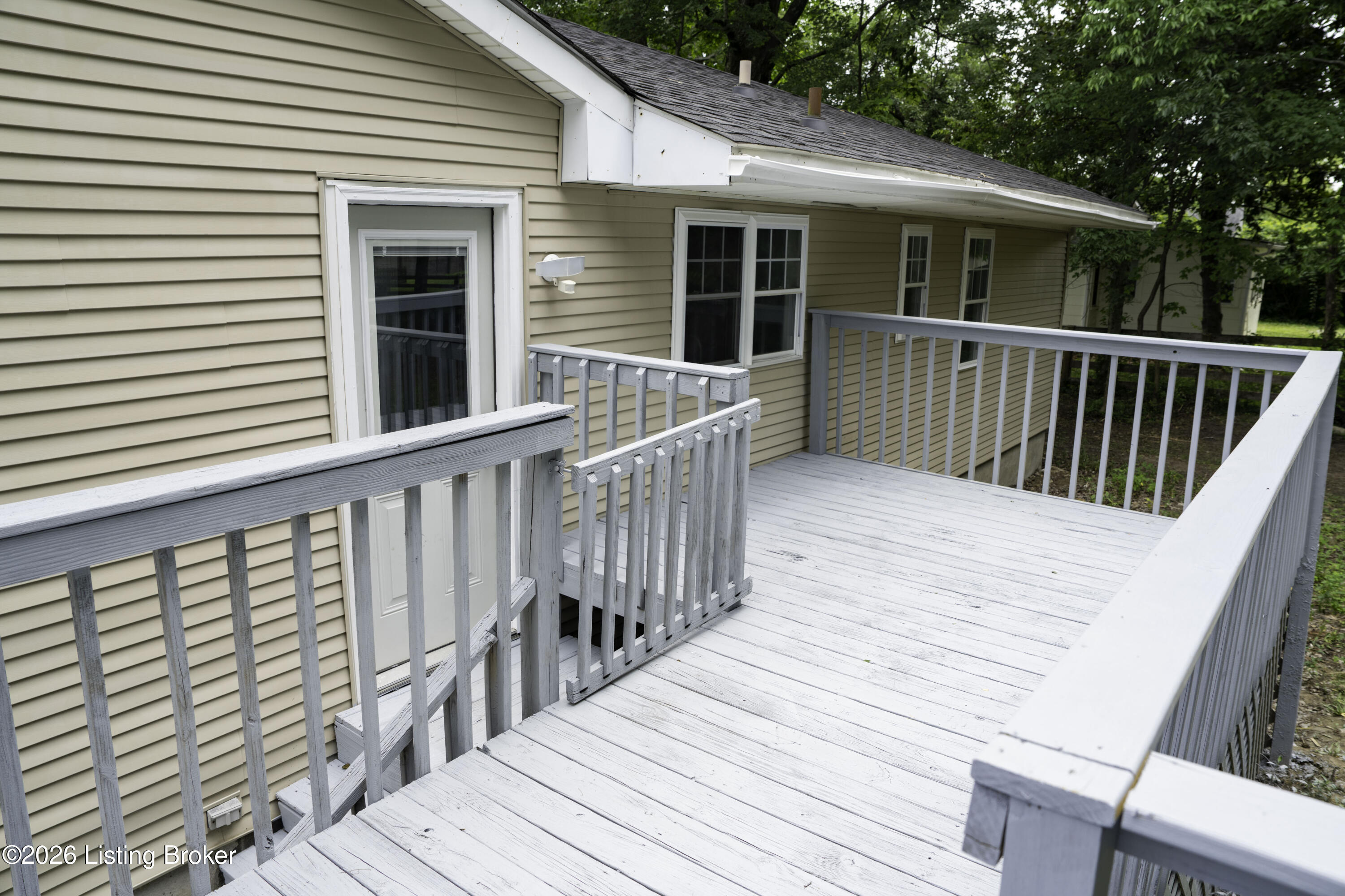 408 Evergreen Rd Property Photo 15