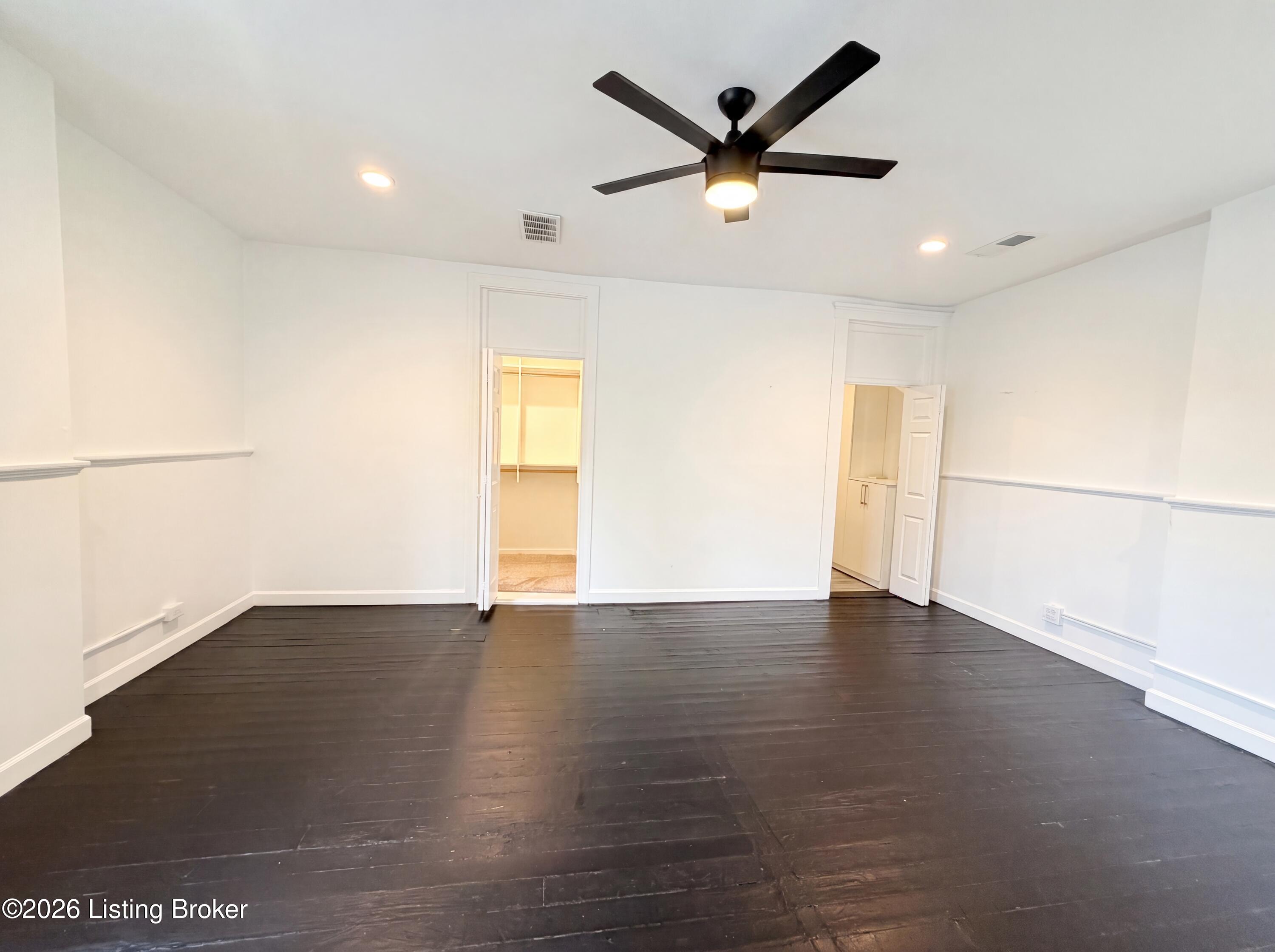 1011 Rogers St Property Photo 14