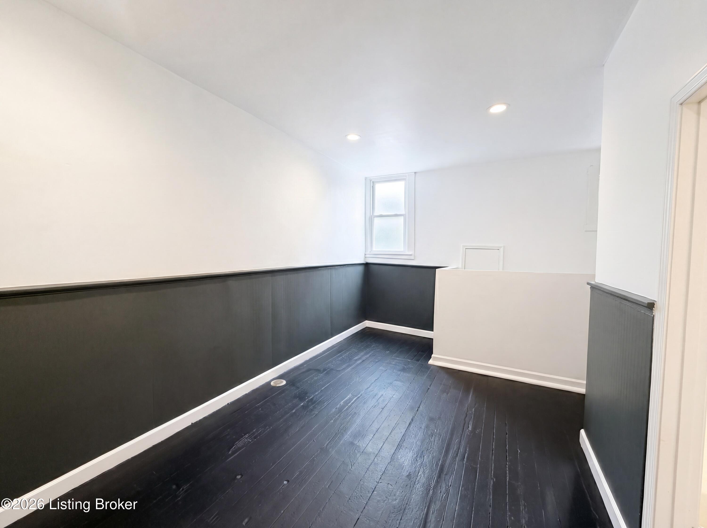 1011 Rogers St Property Photo 21