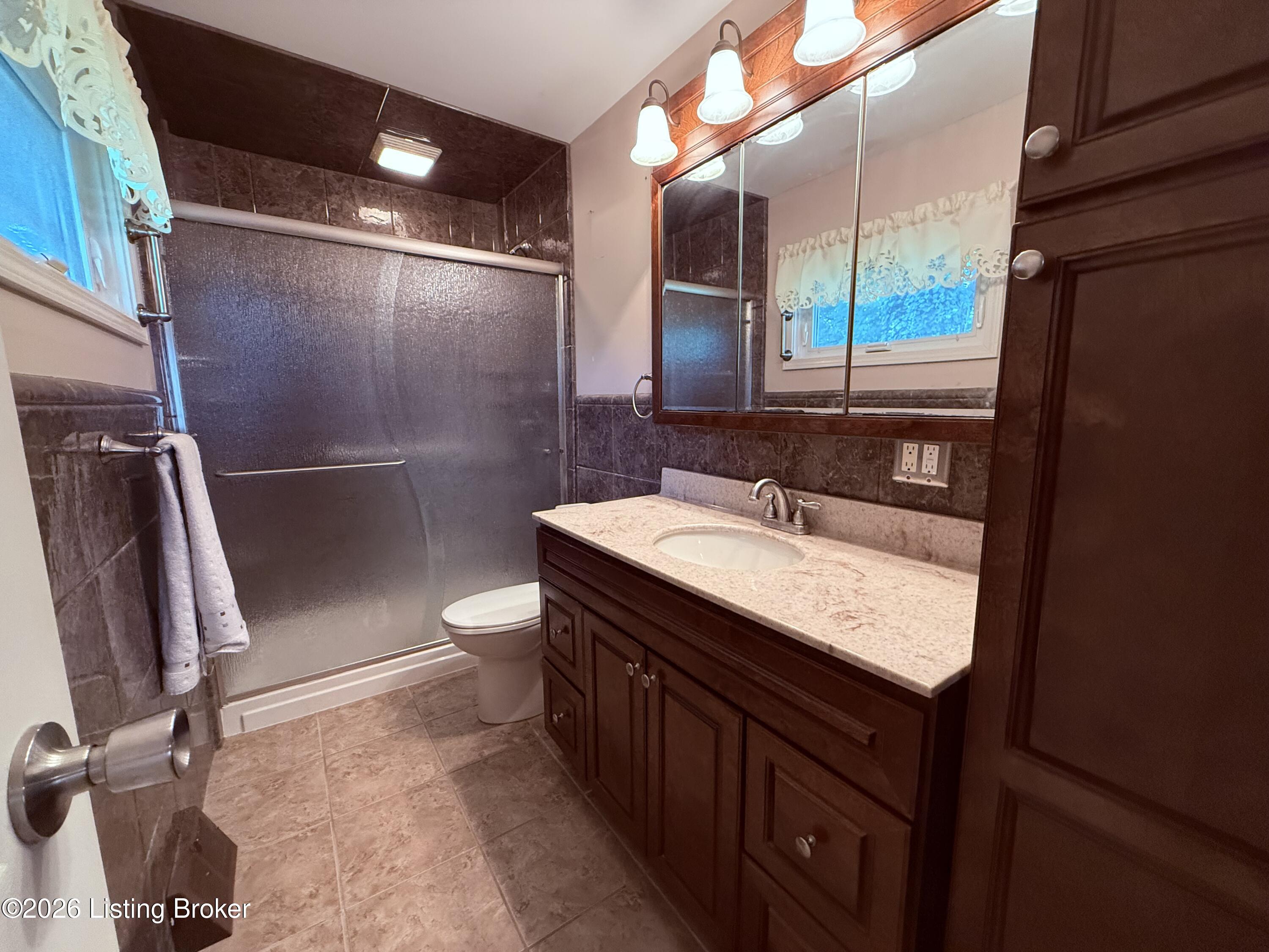 615 Rymer Way Property Photo 7