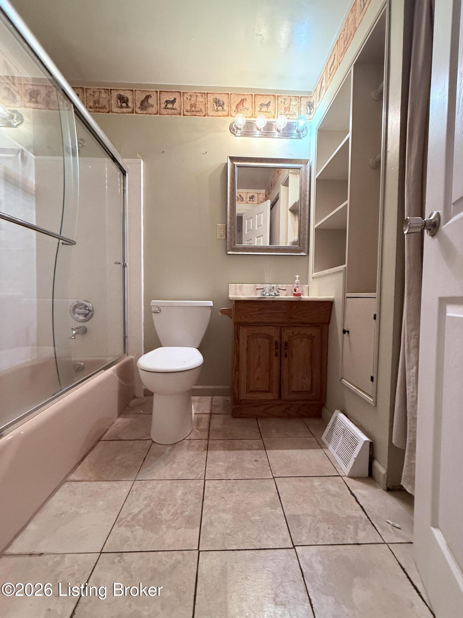615 Rymer Way Property Photo 8