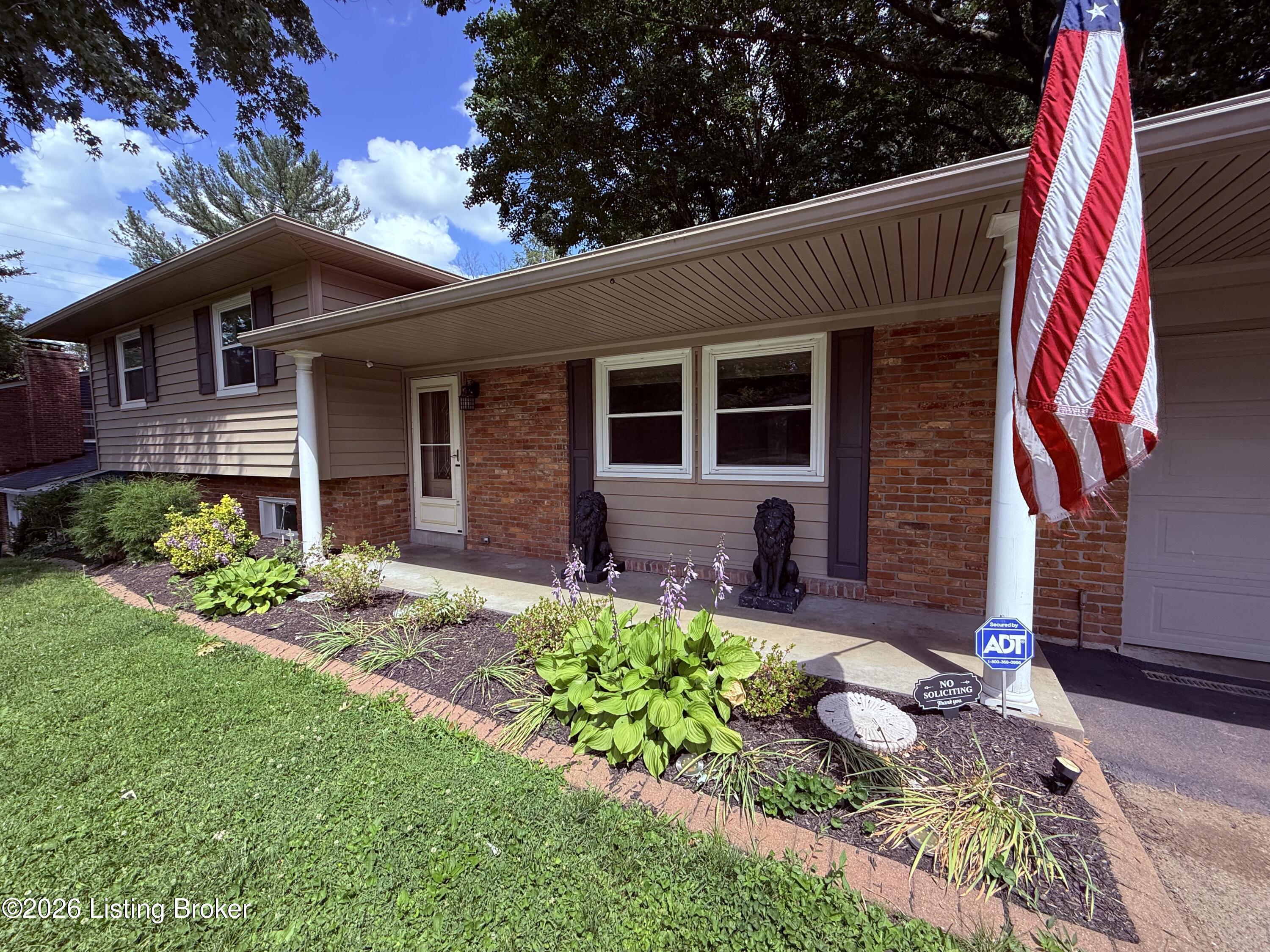 615 Rymer Way Property Photo 14