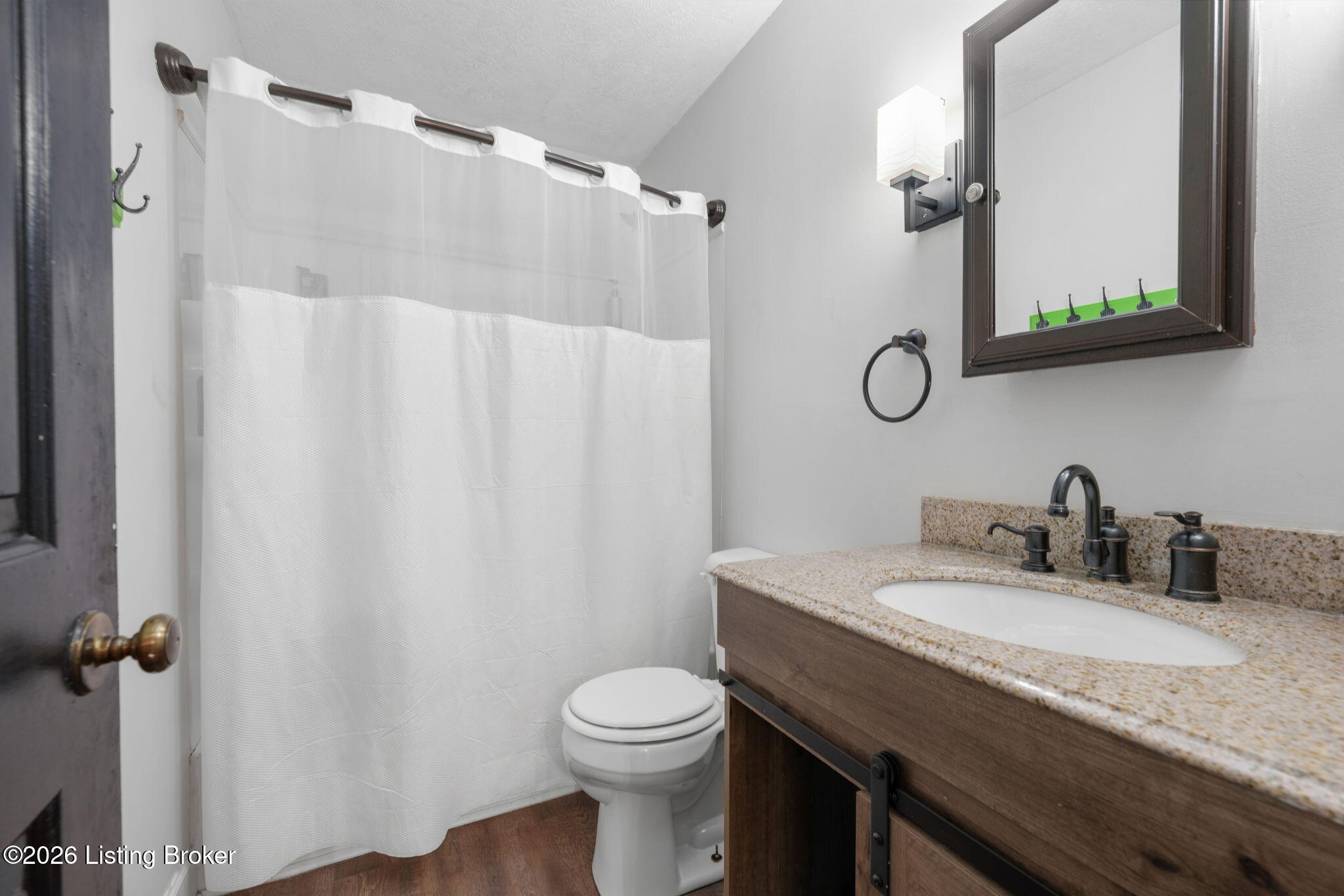 3140 Yorkshire Dr Property Photo 22
