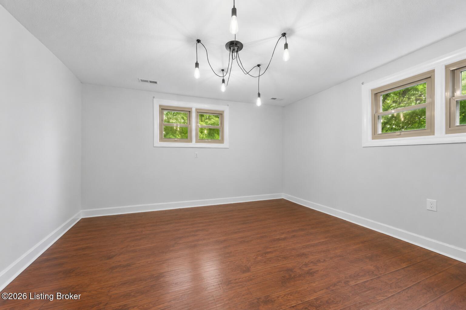 3140 Yorkshire Dr Property Photo 26
