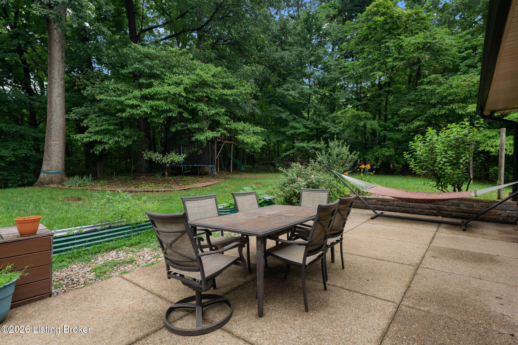 3140 Yorkshire Dr Property Photo 30