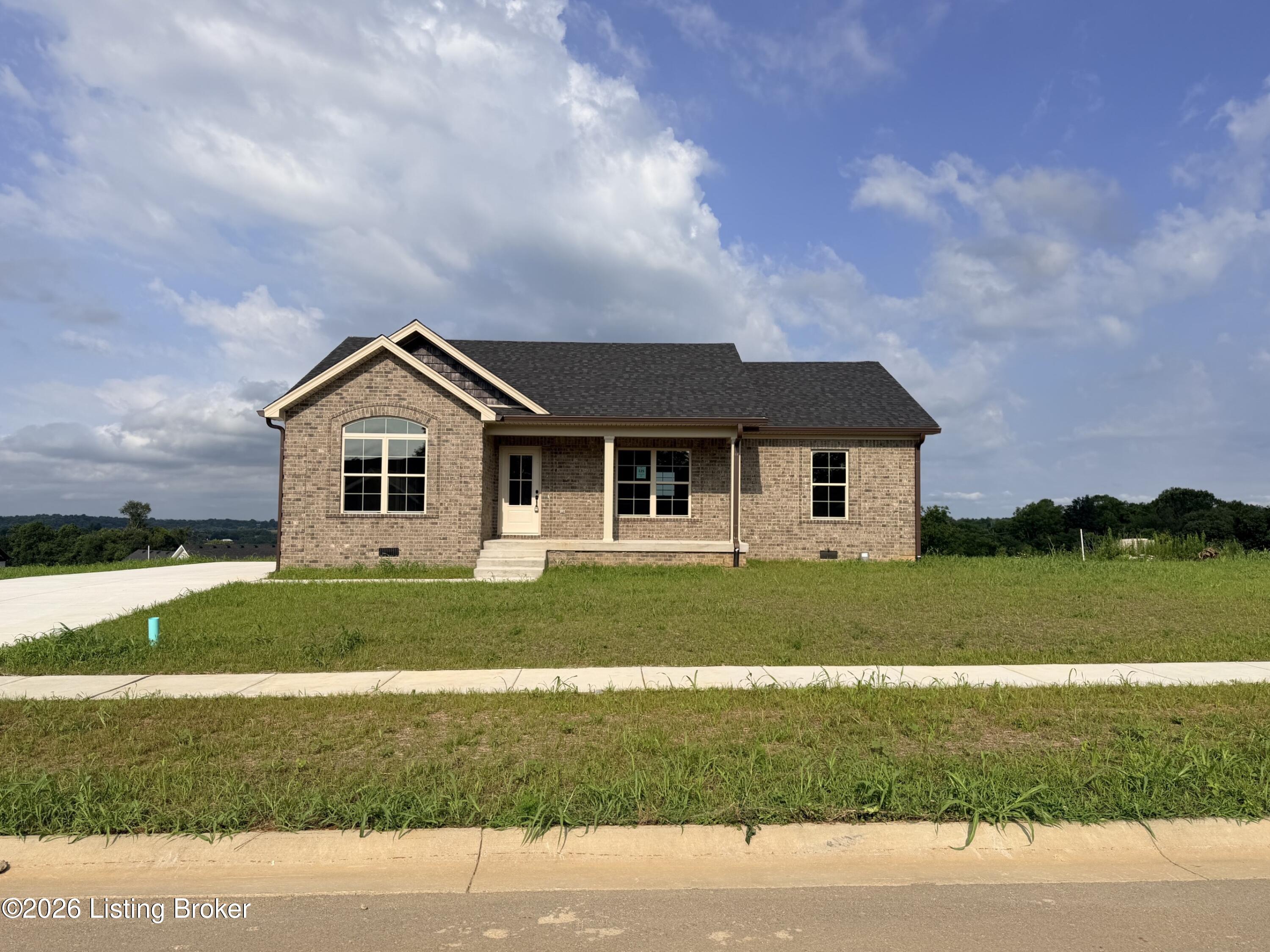 231 New Orleans Ct Property Photo 1