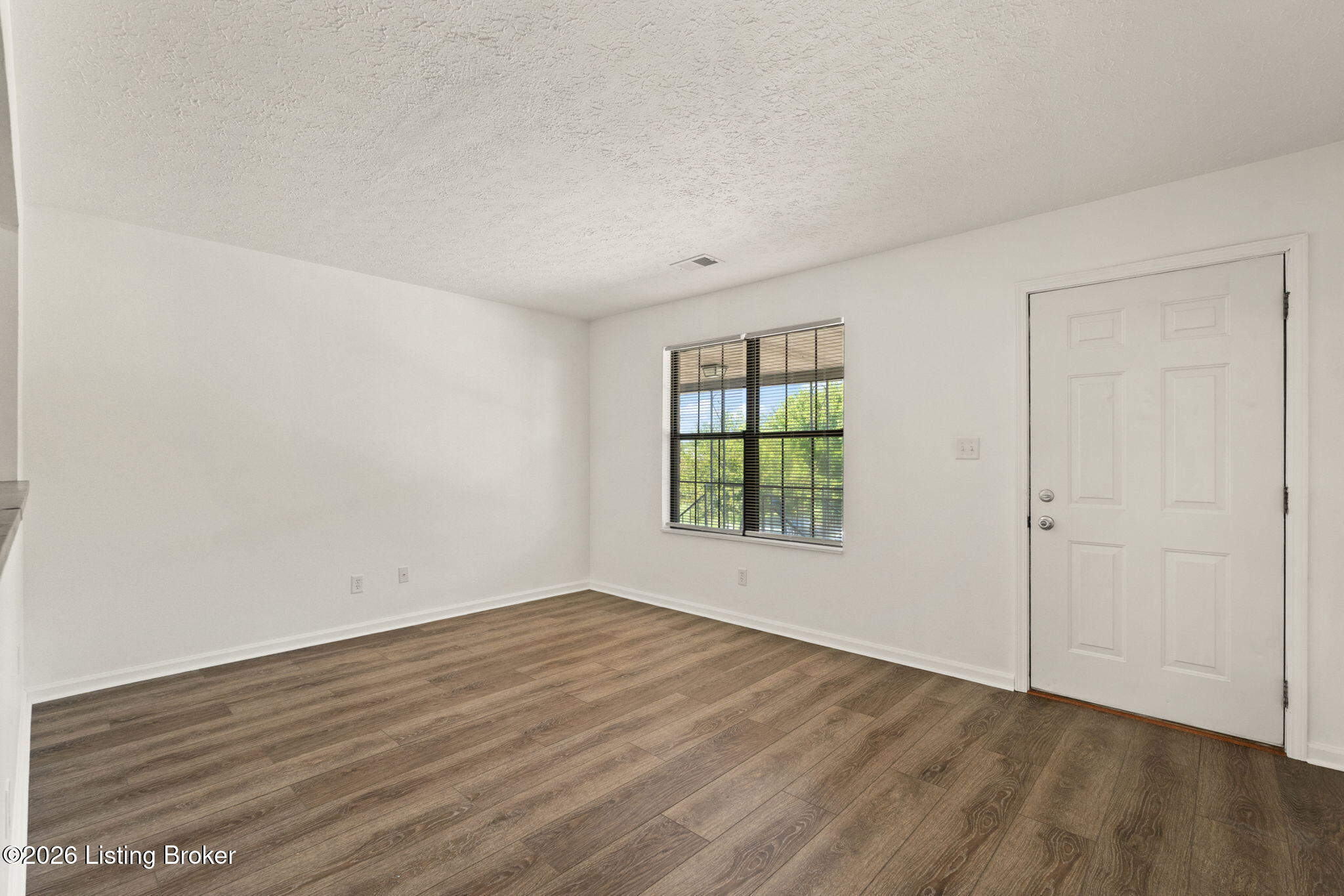 300 Faro Ct 9 Property Photo 2