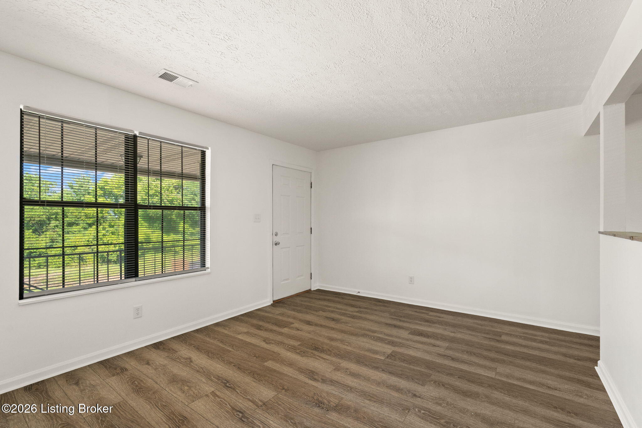 300 Faro Ct 9 Property Photo 3