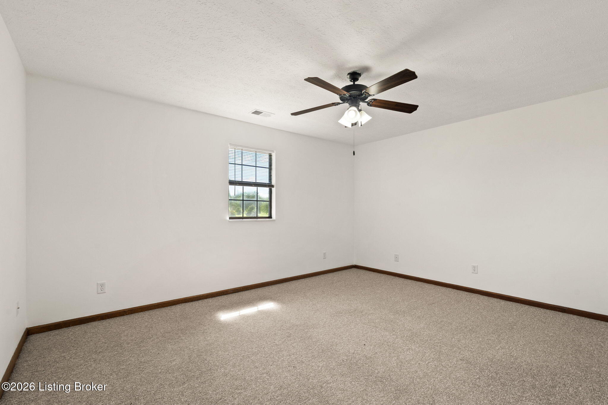300 Faro Ct 9 Property Photo 8