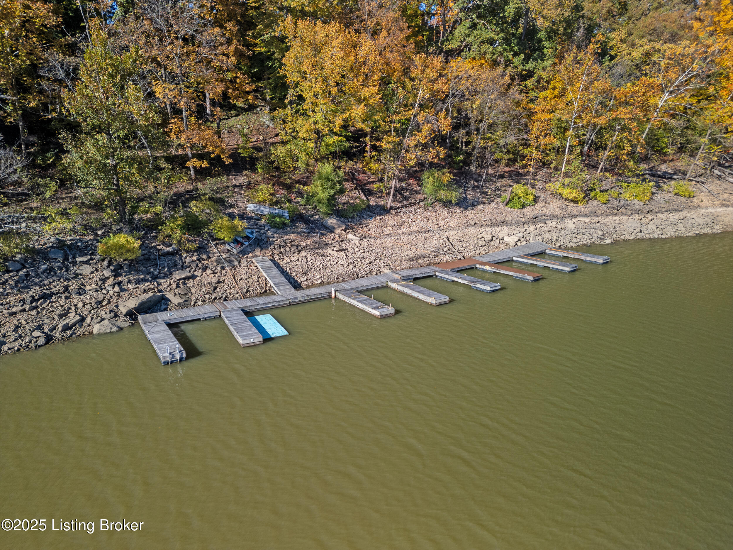 646 Rough River Resort Rd Property Photo 33