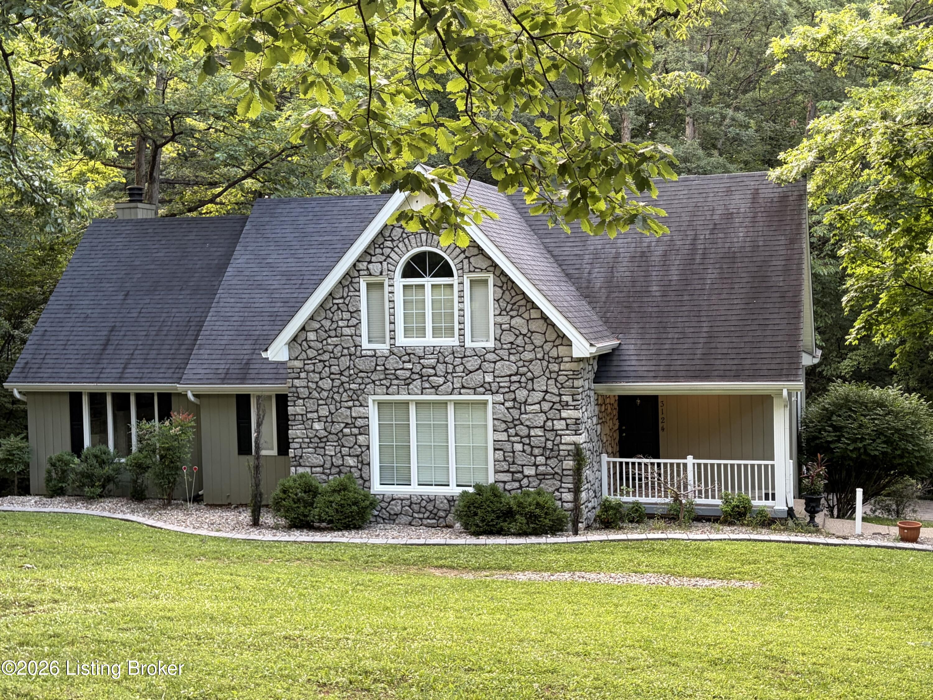 3124 Yorkshire Dr Property Photo 54